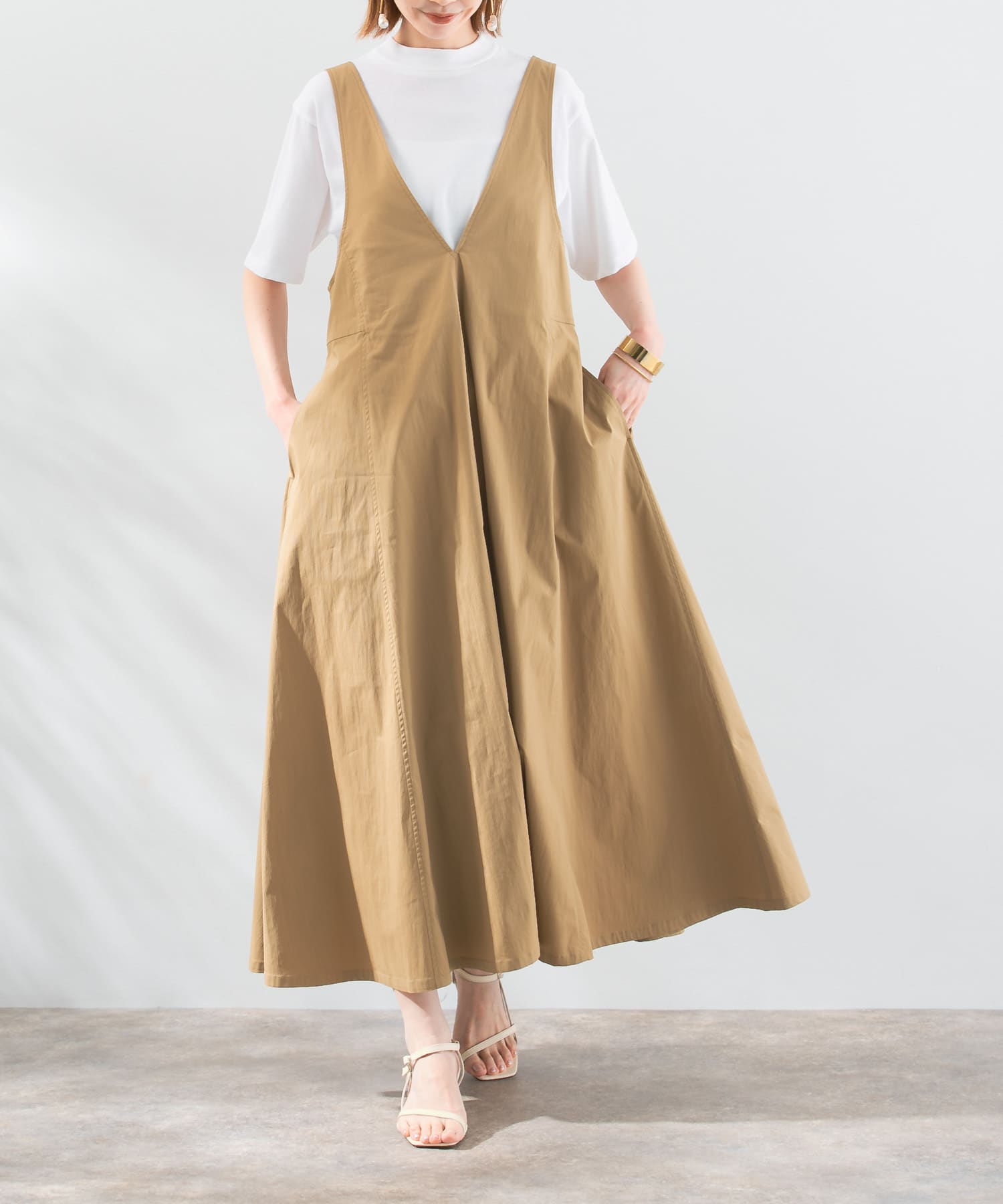 beige