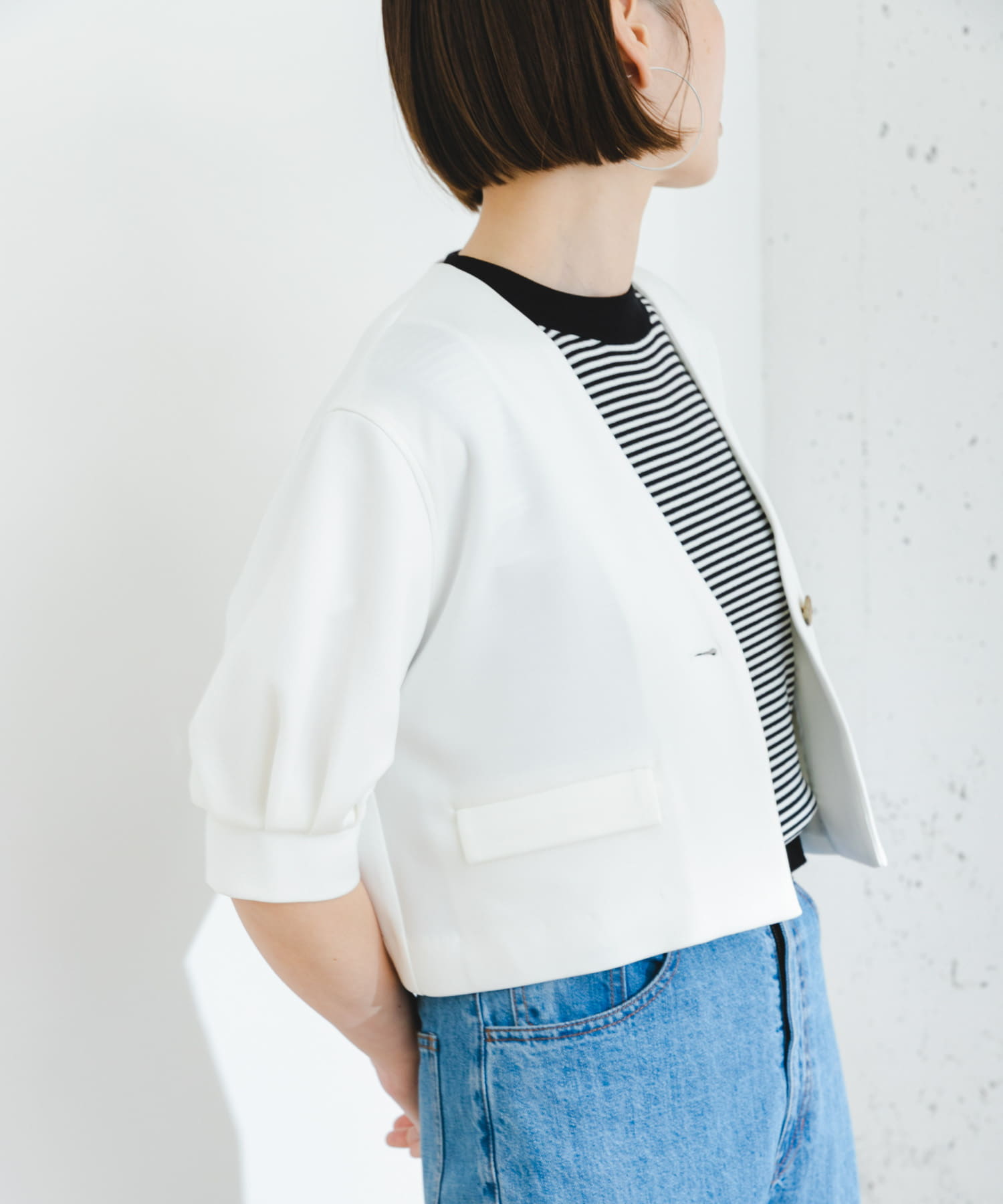 OFF WHITE