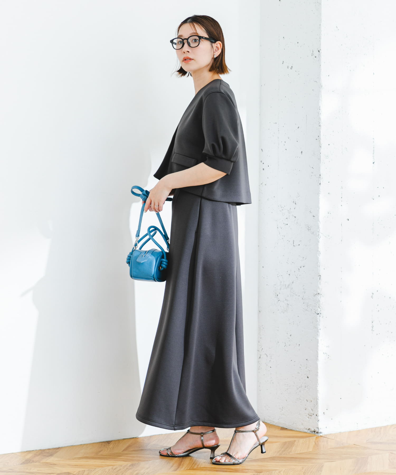 身長：164cm サイズ：38