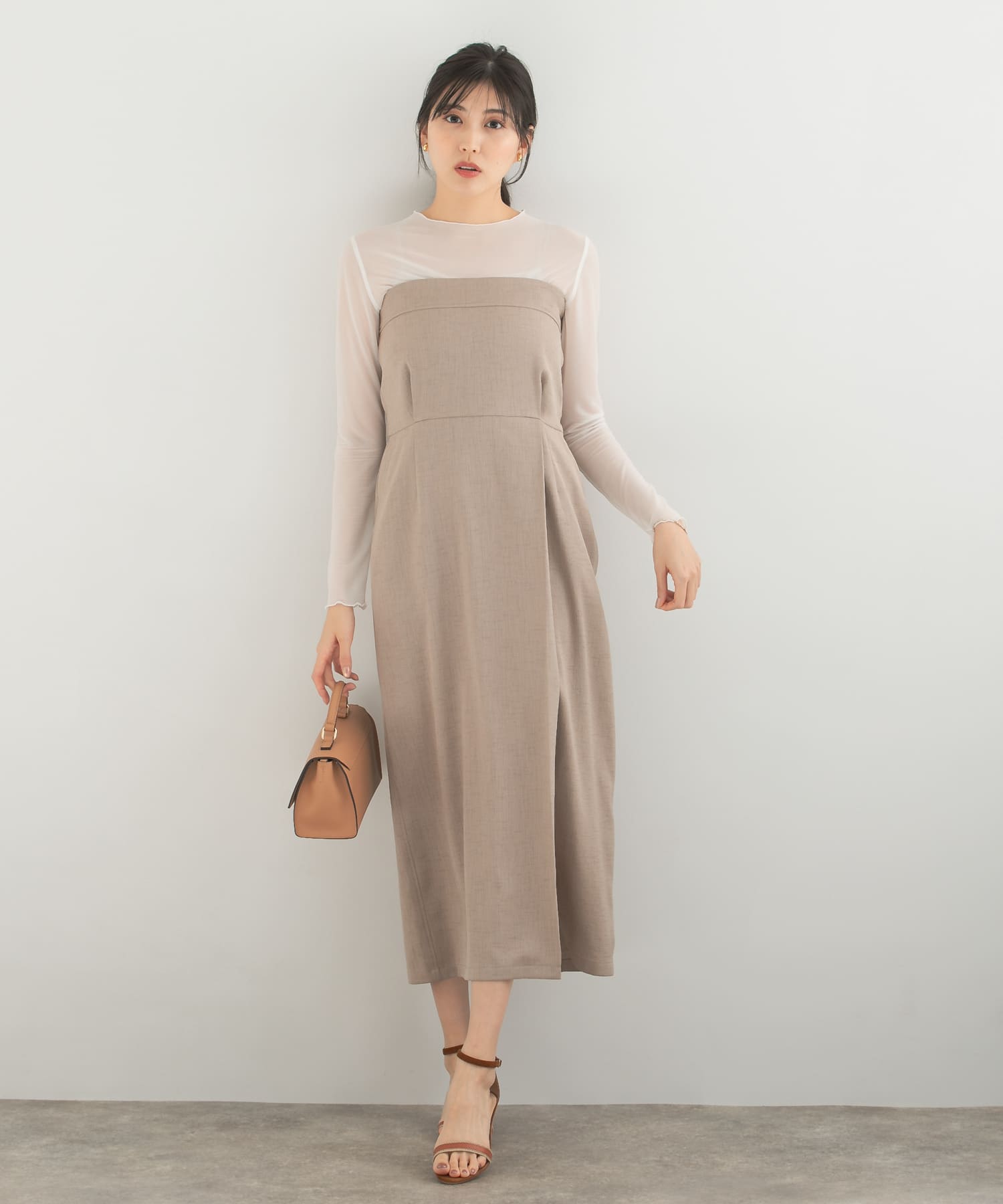 身長：169cm サイズ：38