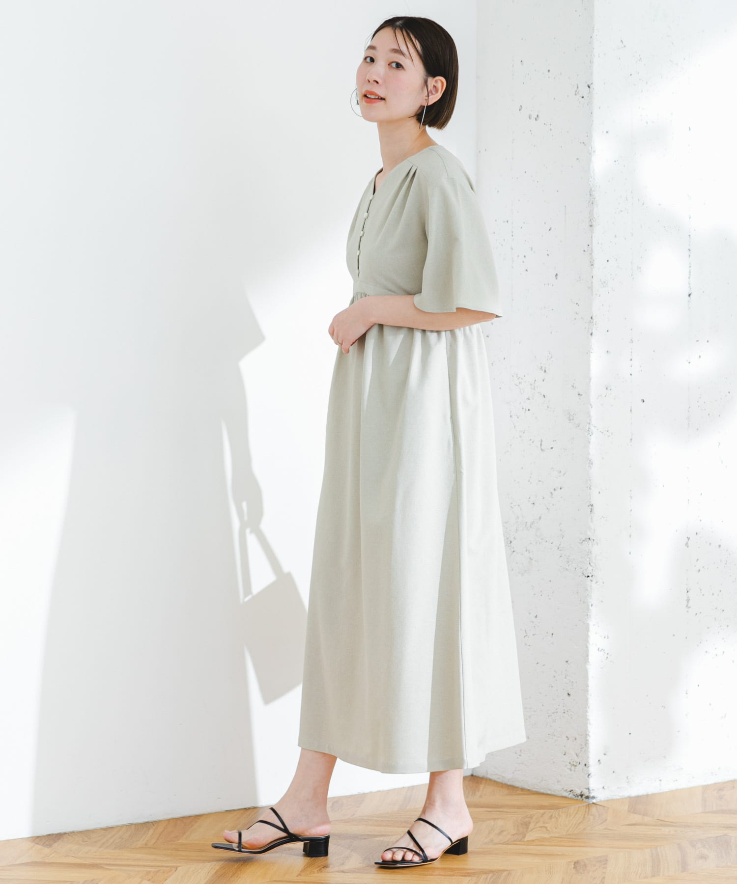 身長：164cm サイズ：38