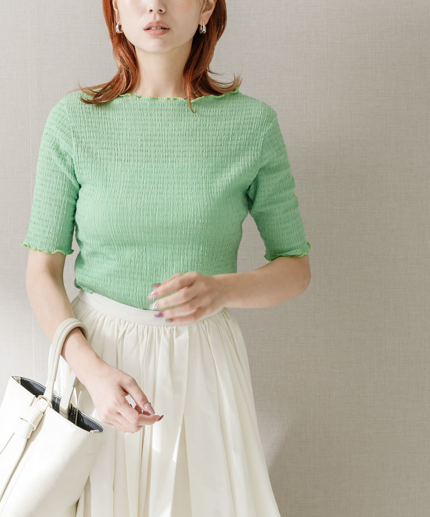 GREEN