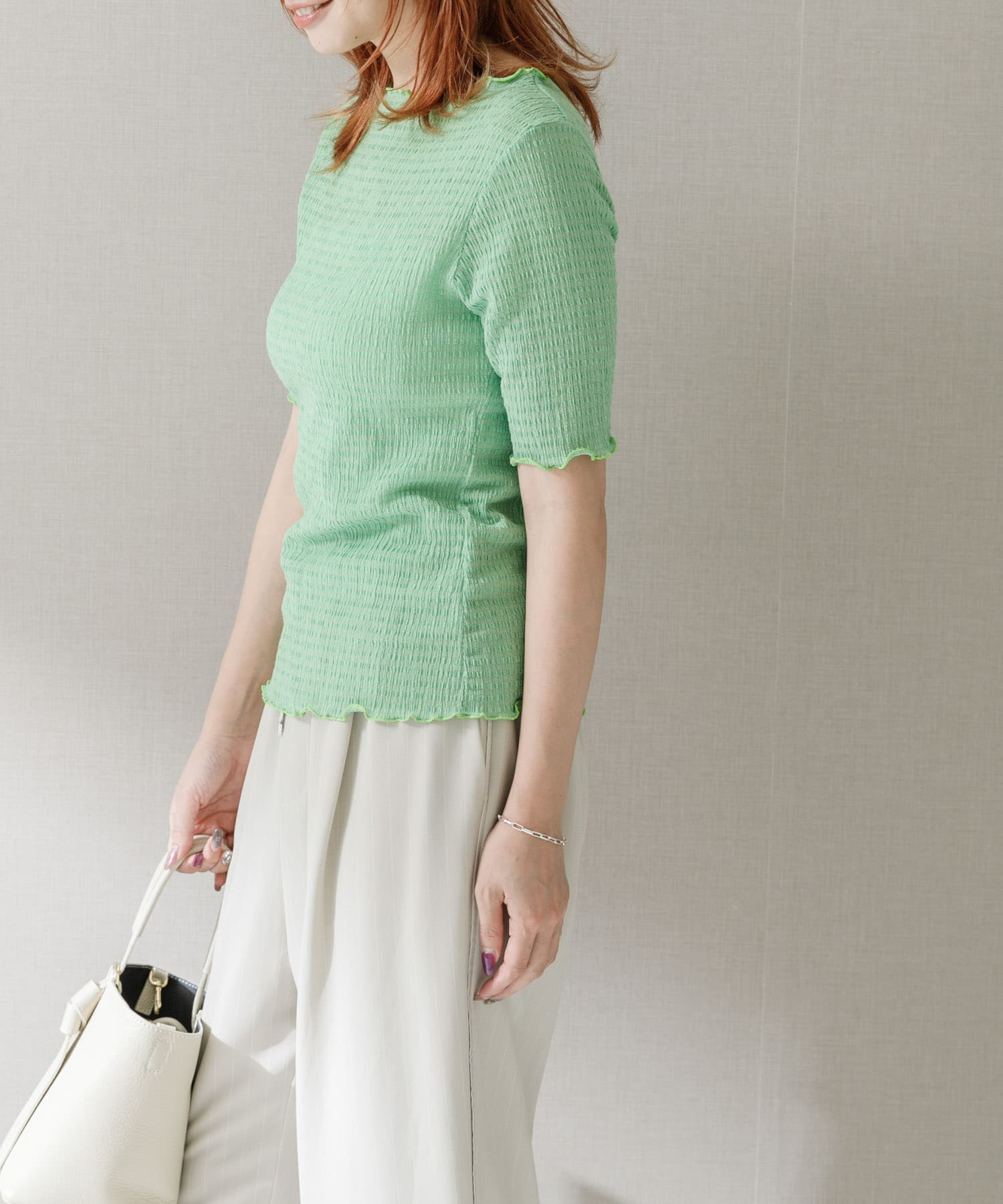 GREEN