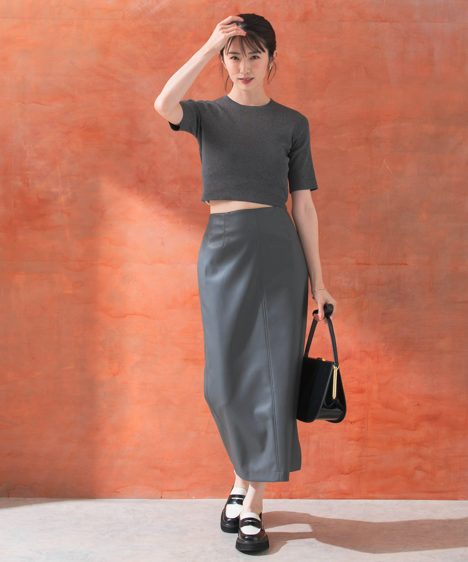 gray