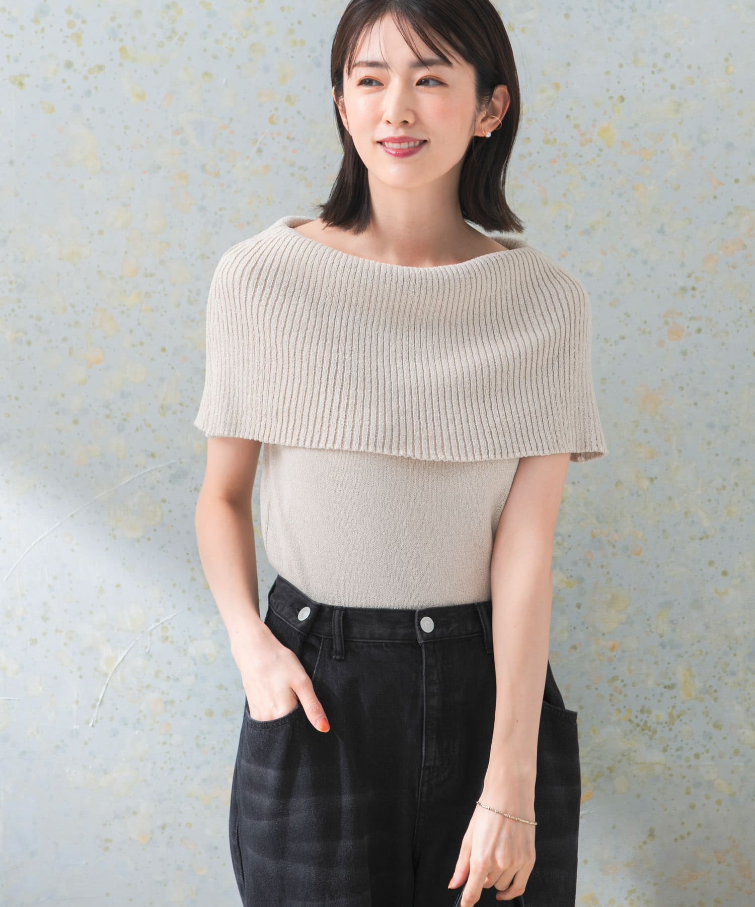L/BEIGE