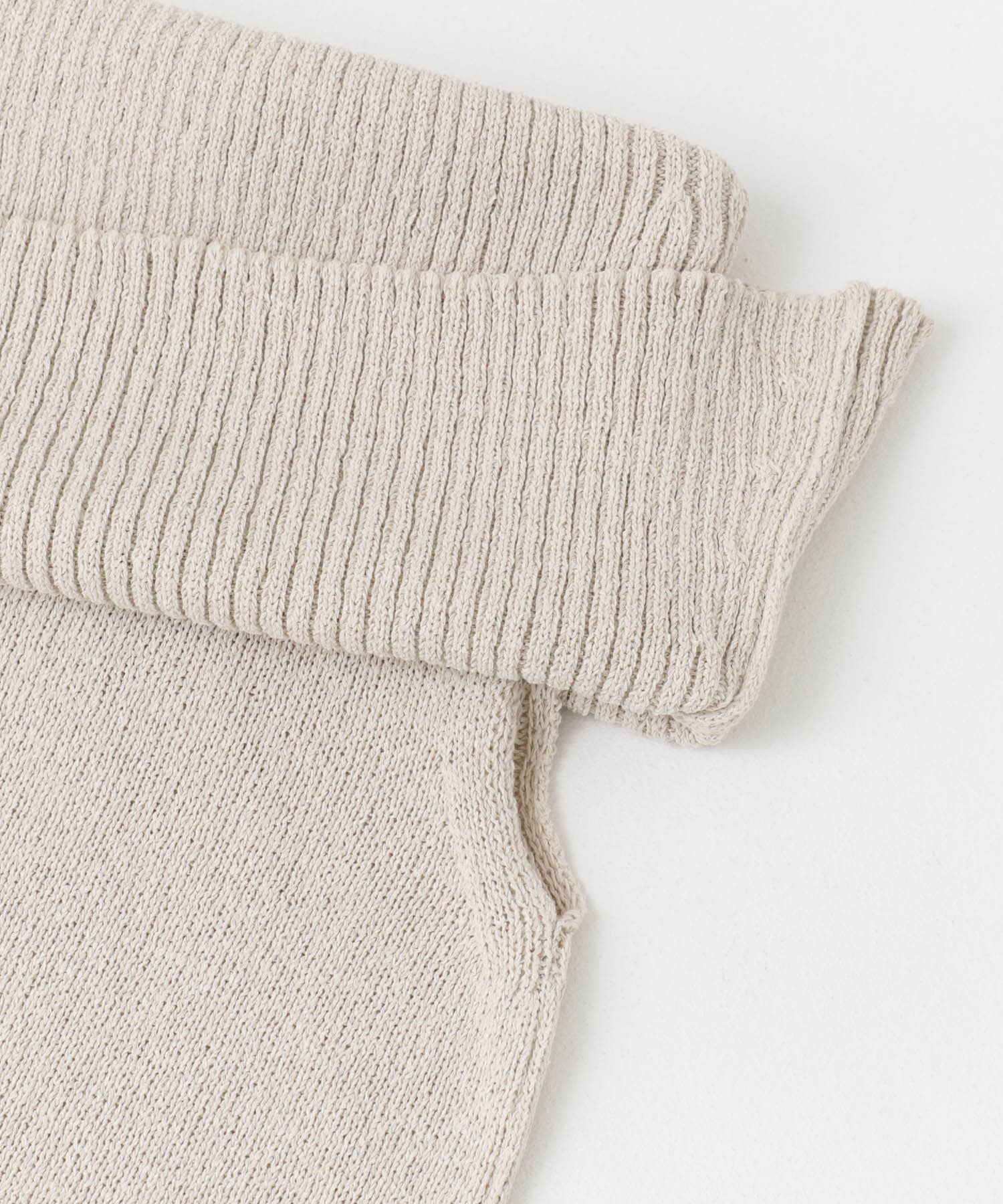 L/BEIGE