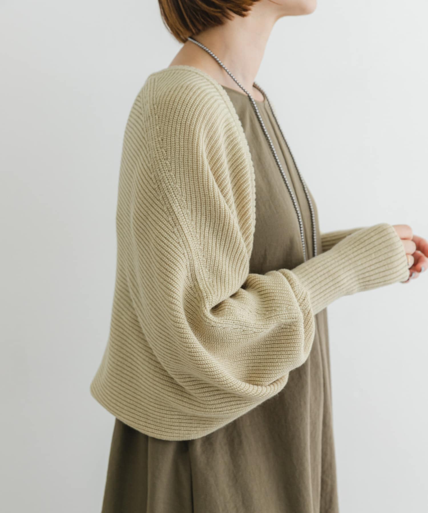 SAND BEIGE