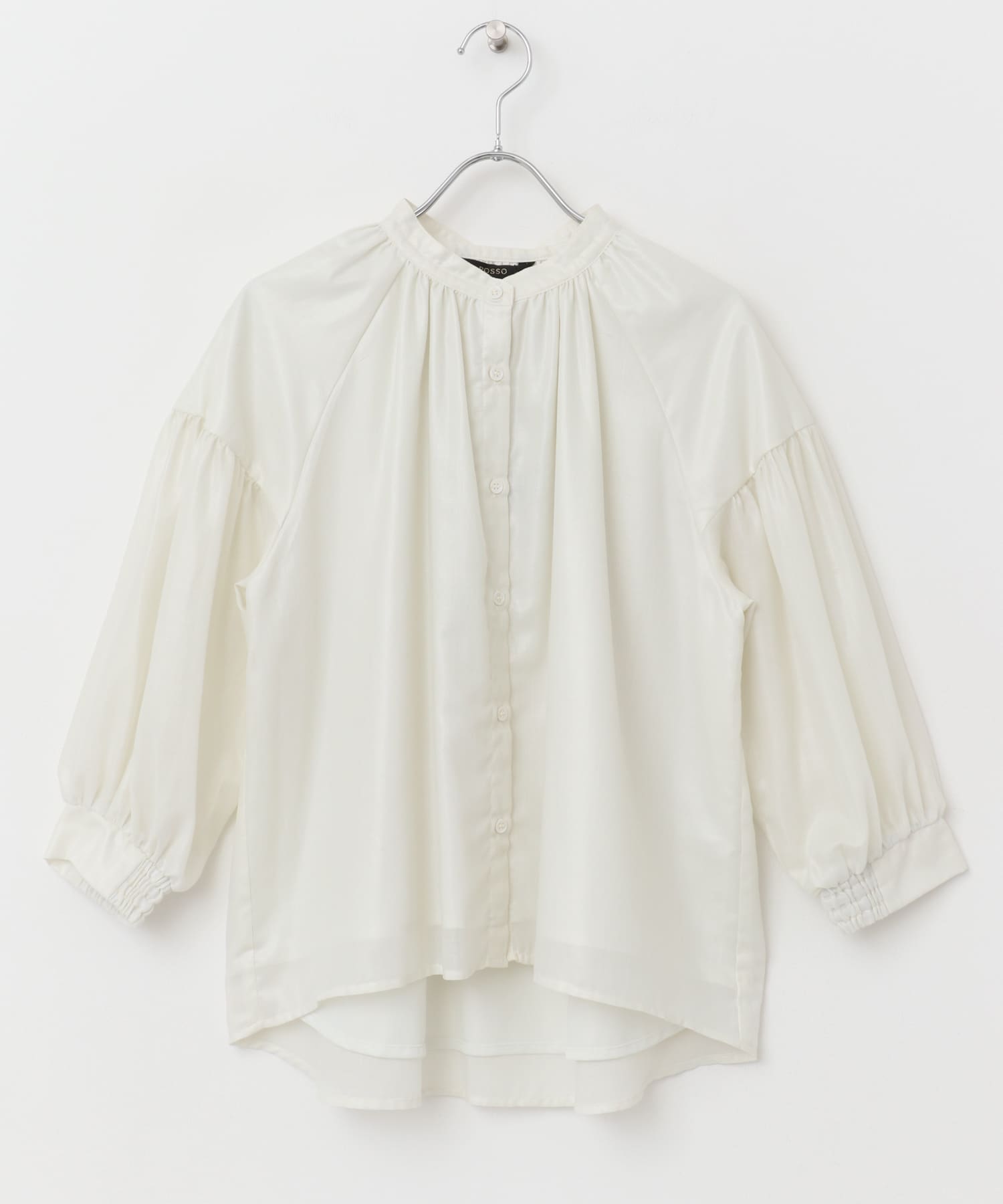 OFF WHITE
