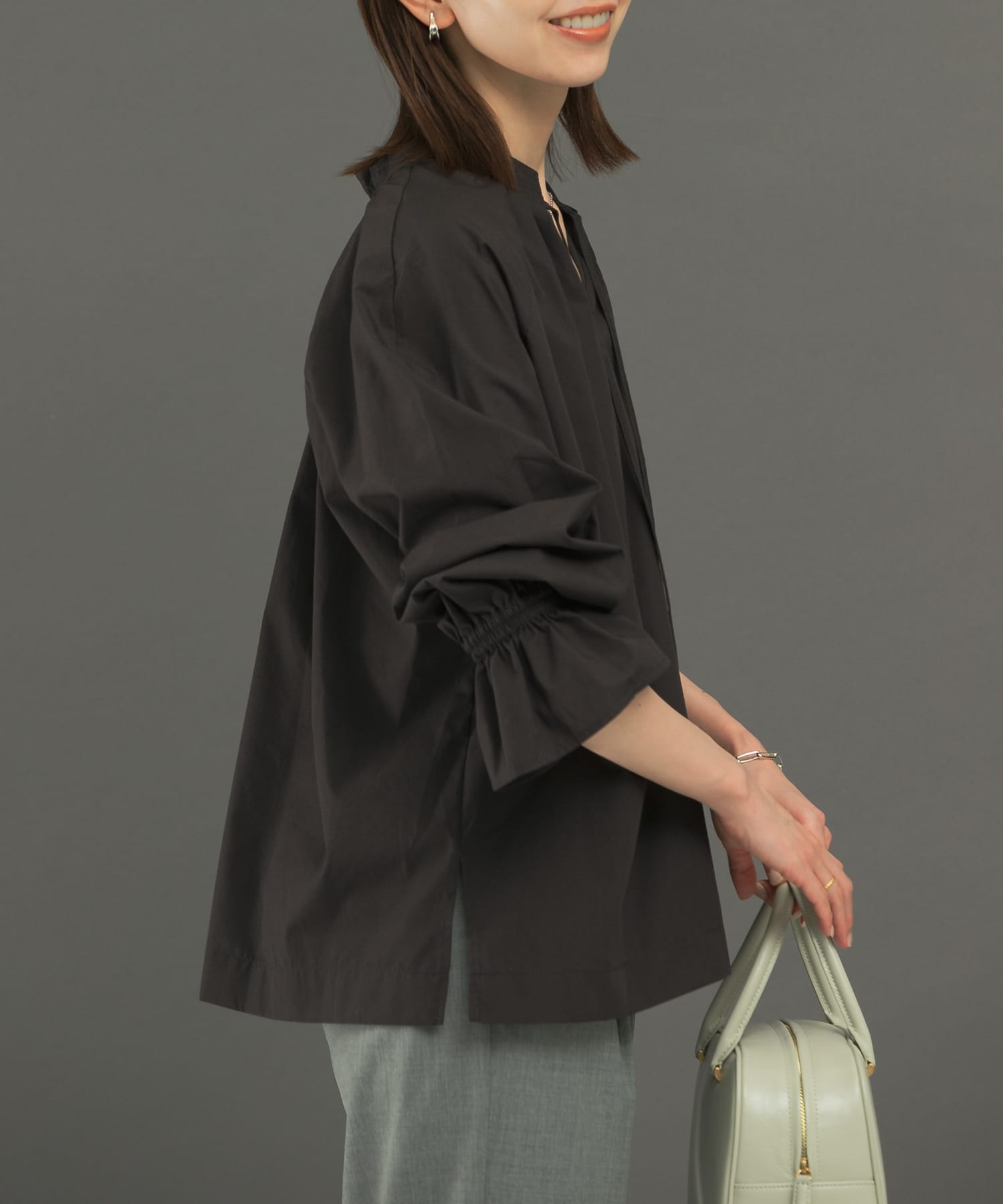 2WAYボリュームシャツブラウス(FREE OFF WHITE): トップス