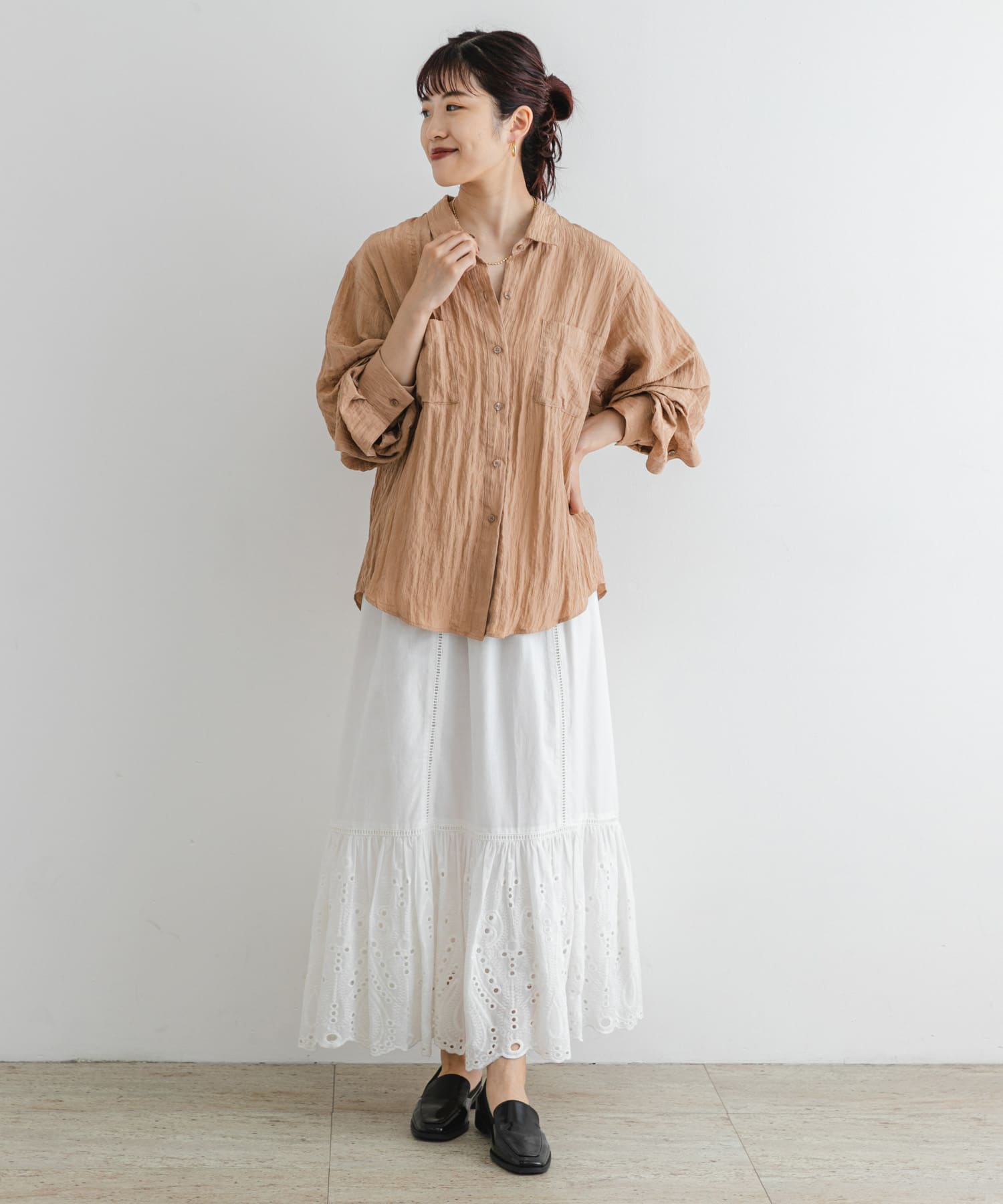 P/BEIGE