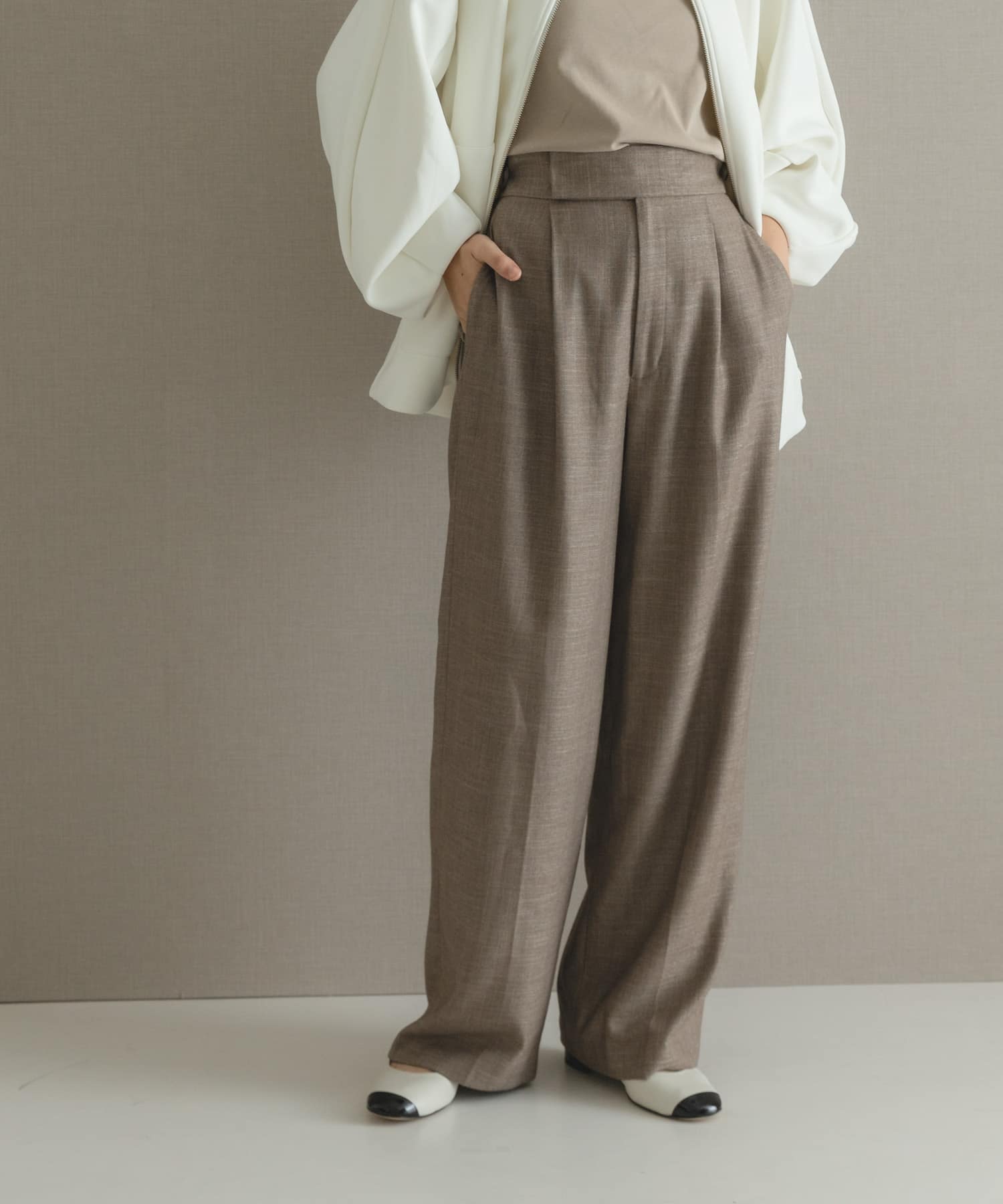 身長：160cm サイズ：38