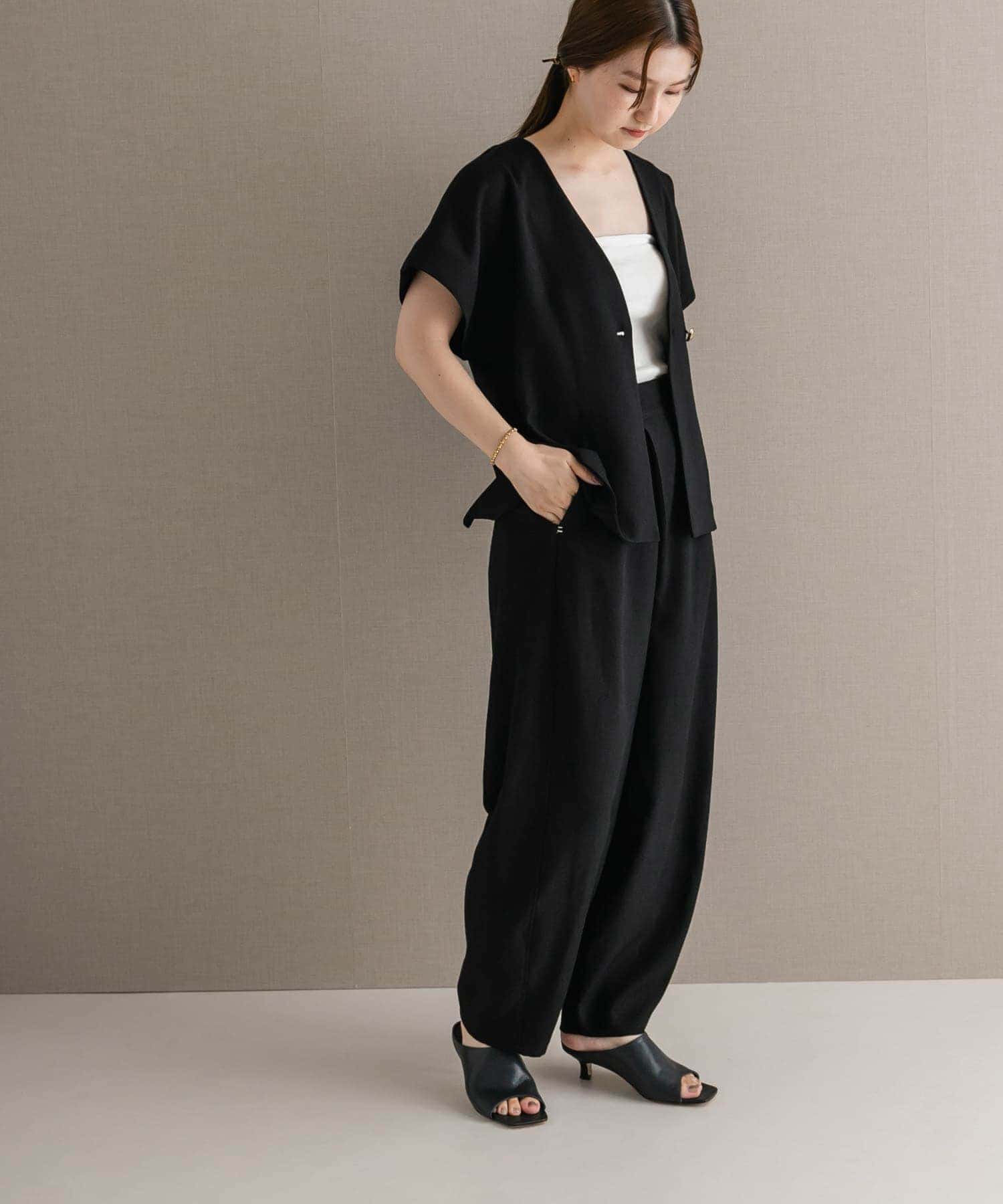 身長：162cm サイズ：38