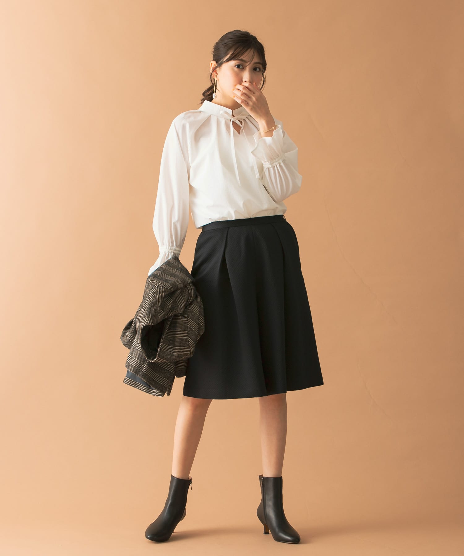 身長：169cm サイズ：38