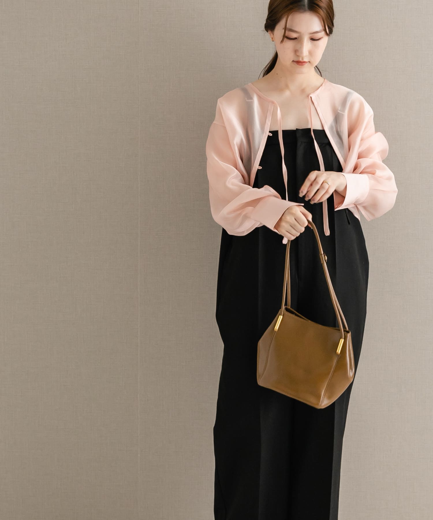 身長：162cm サイズ：38