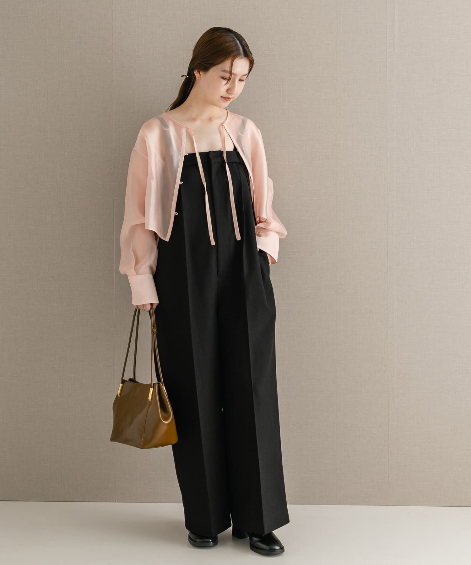 身長：162cm サイズ：38