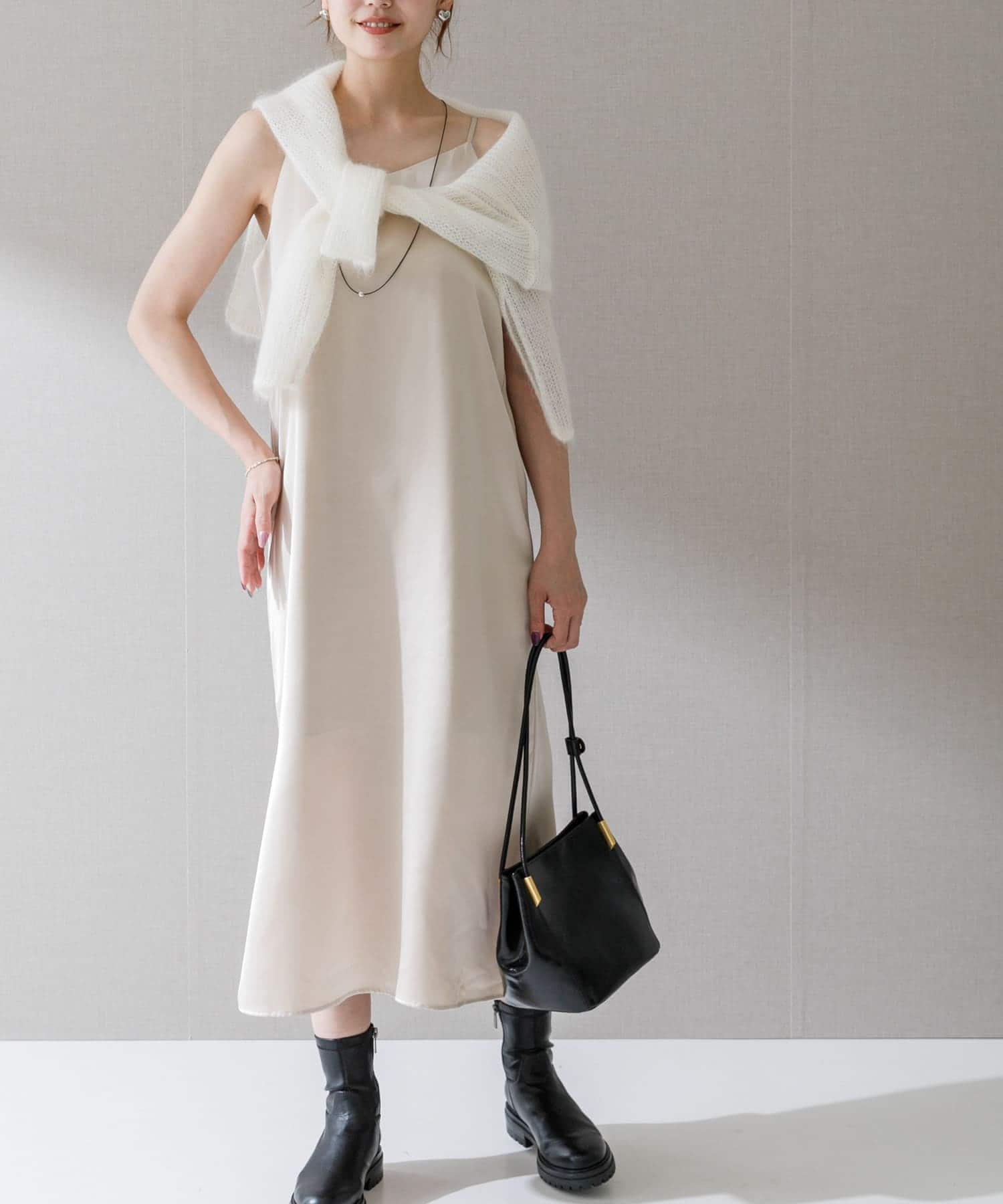 L.BEIGE