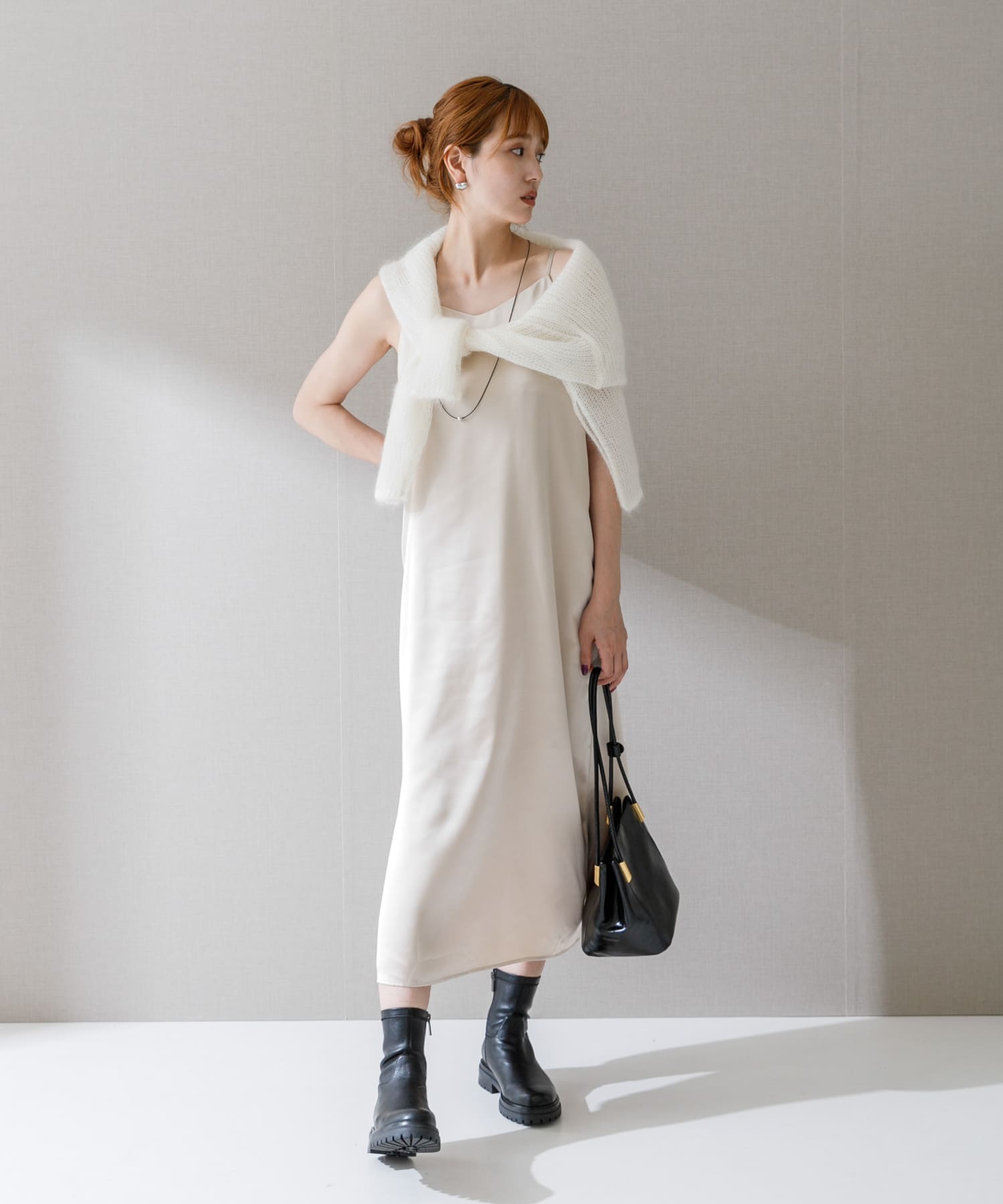 L.BEIGE