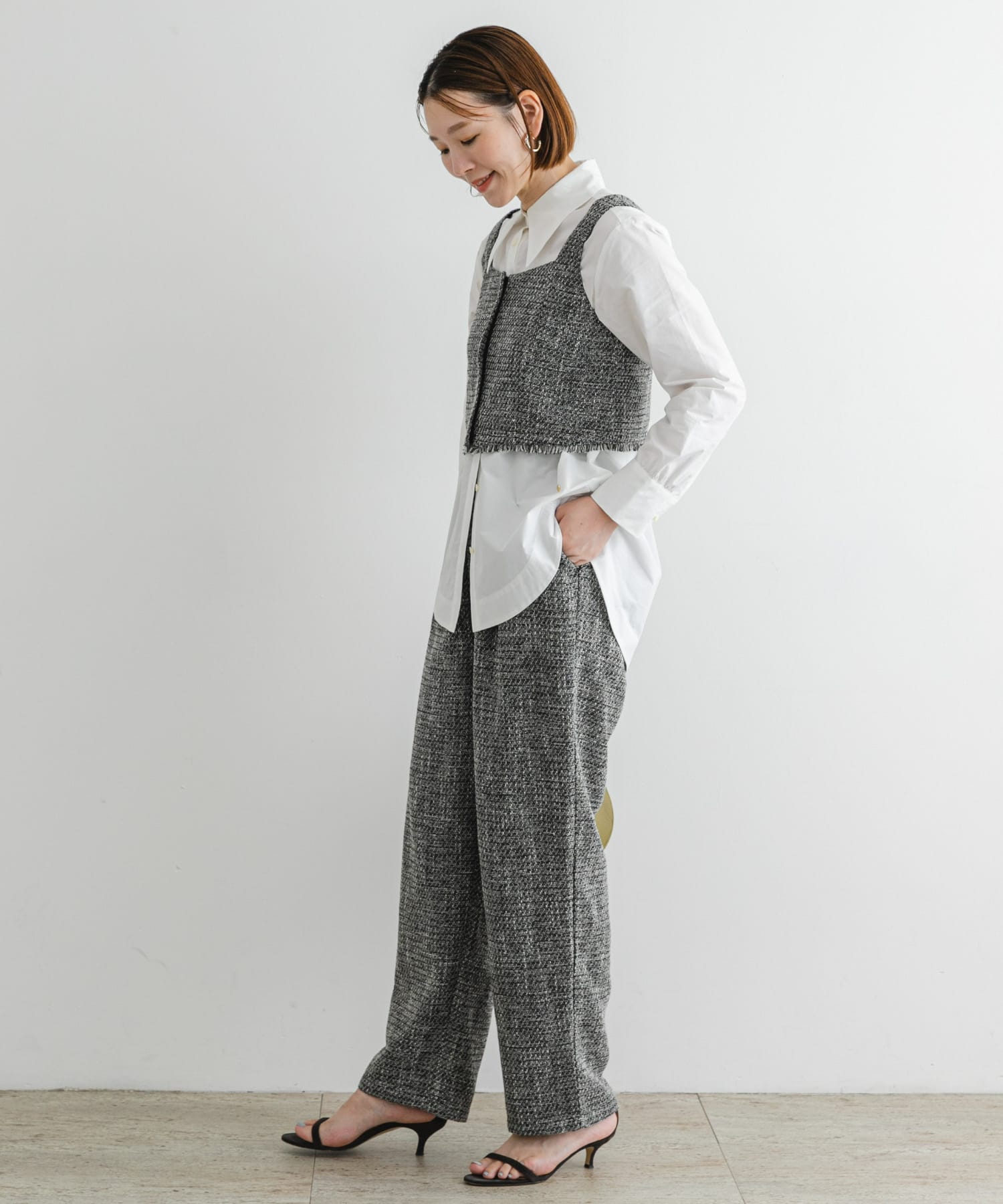 身長：164cm サイズ：38