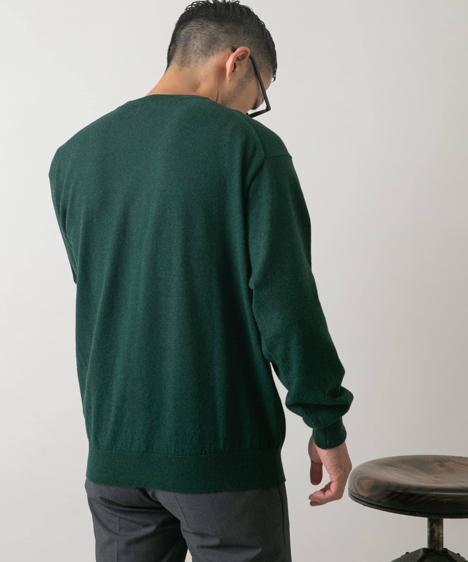 GREEN