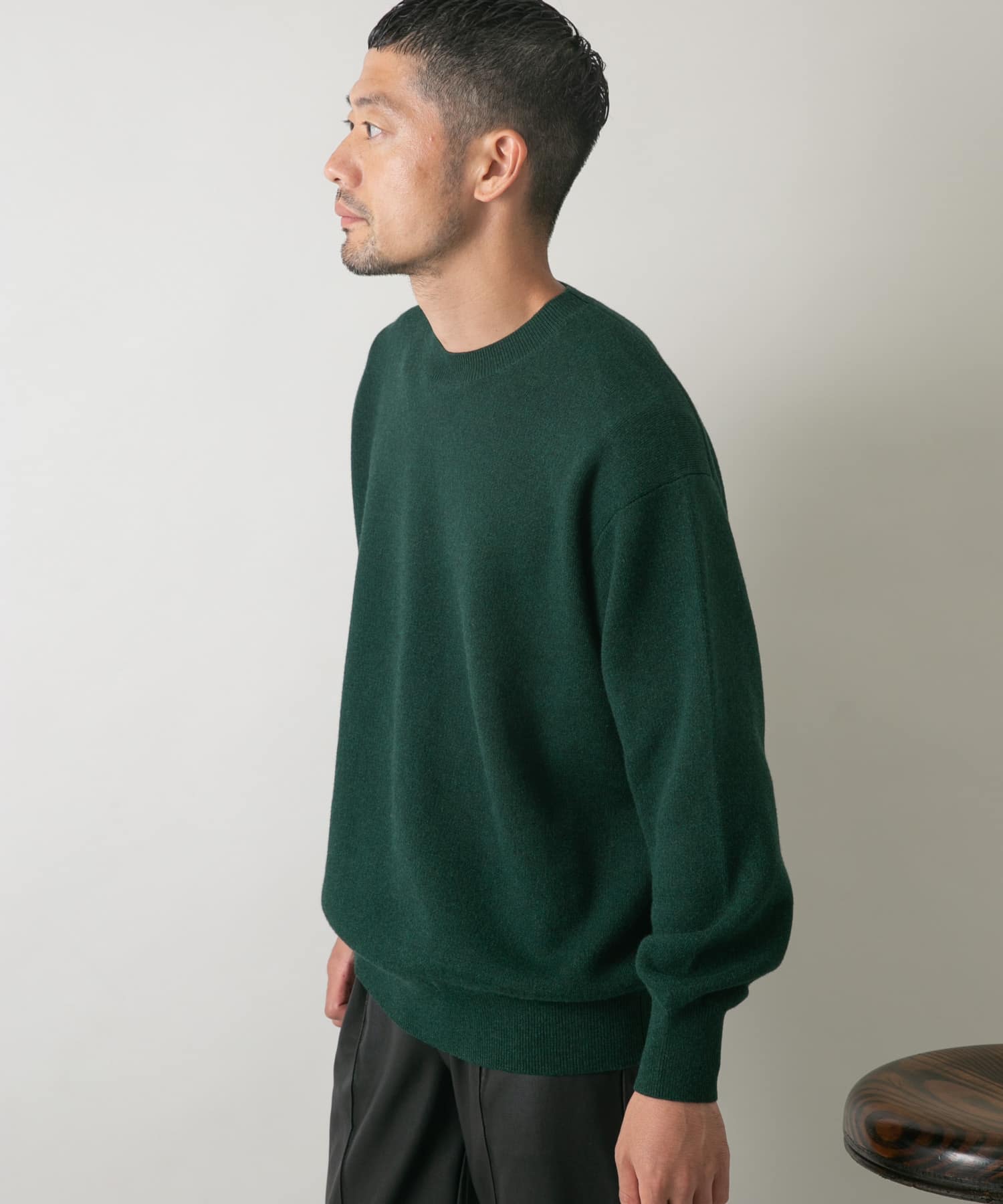 GREEN
