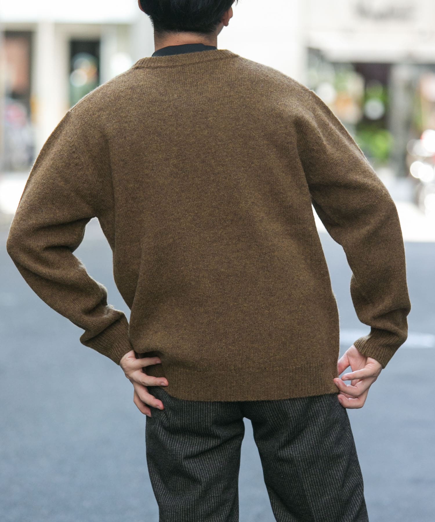 KHAKI