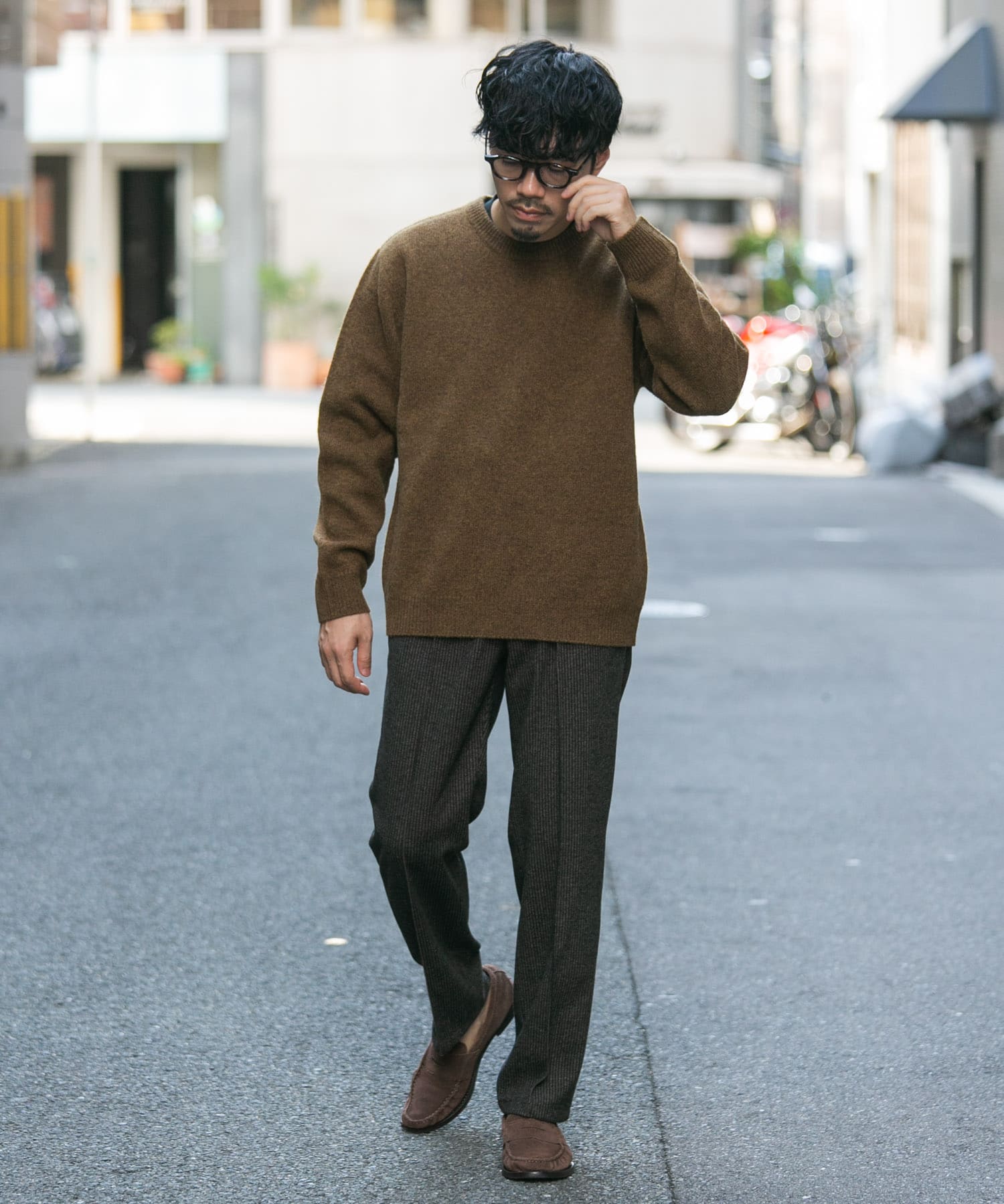 KHAKI