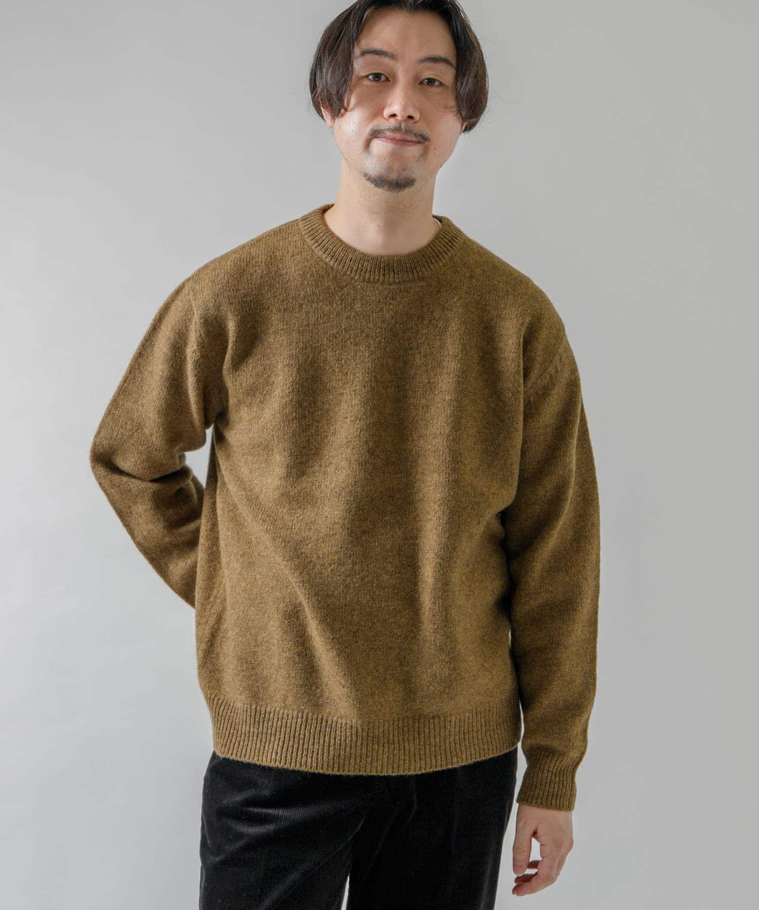 KHAKI