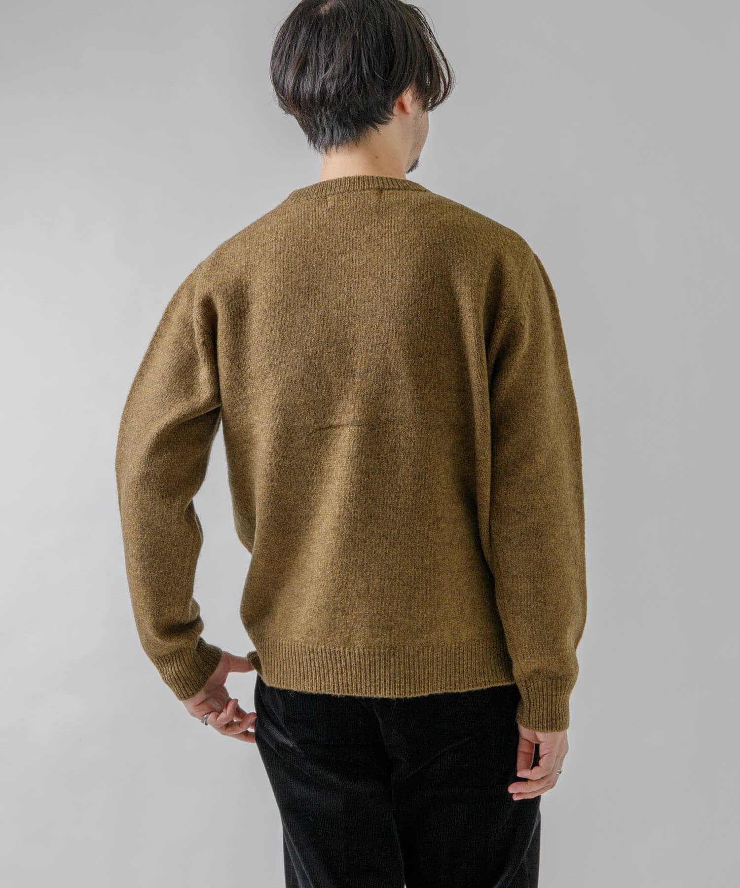 KHAKI