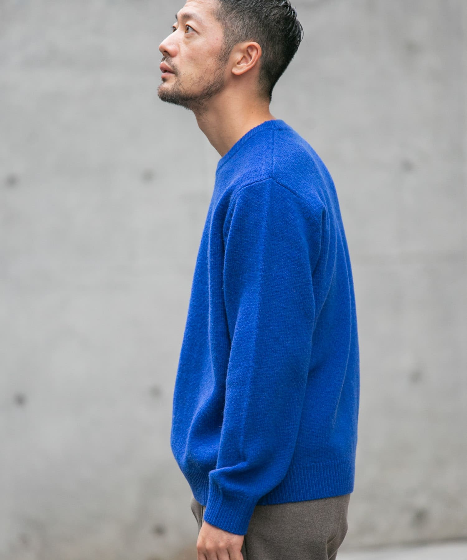 ROYAL BLUE