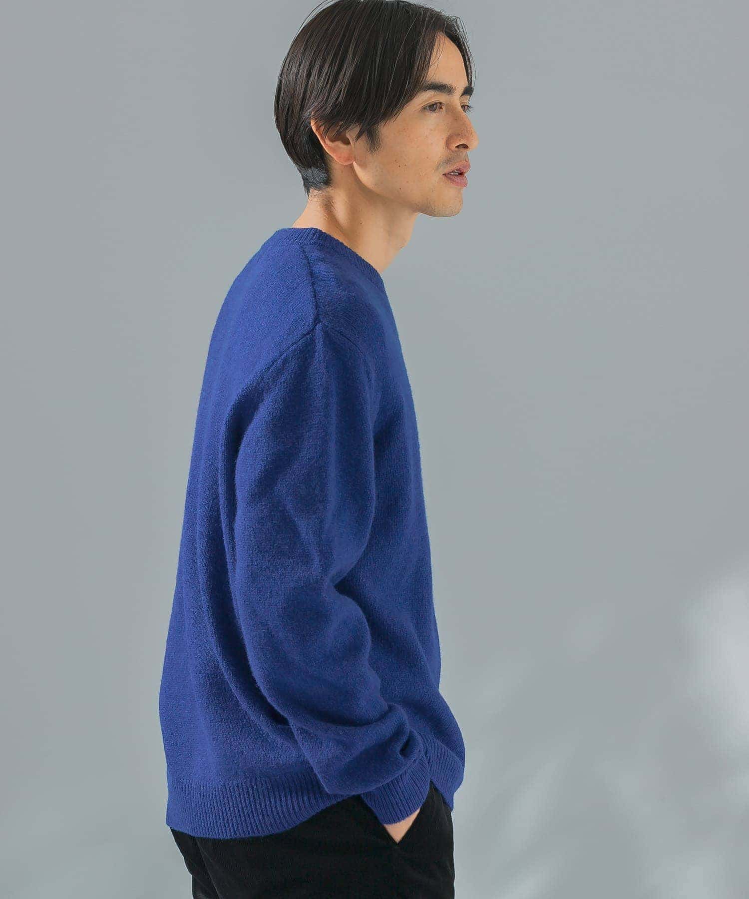 ROYAL BLUE