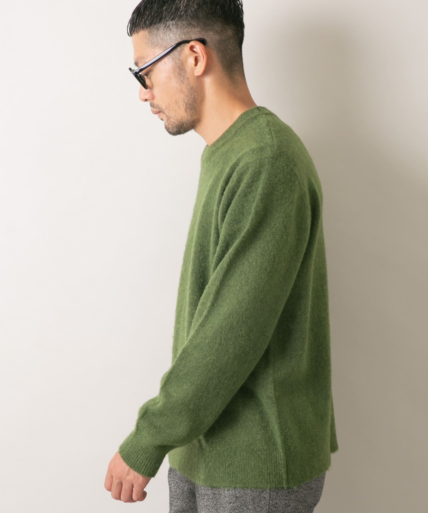 KHAKI