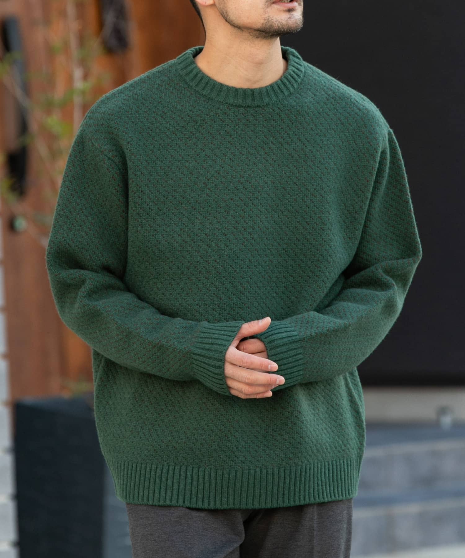 KHAKI