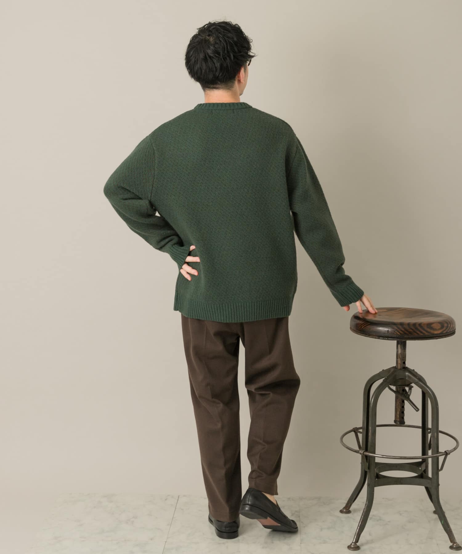 KHAKI