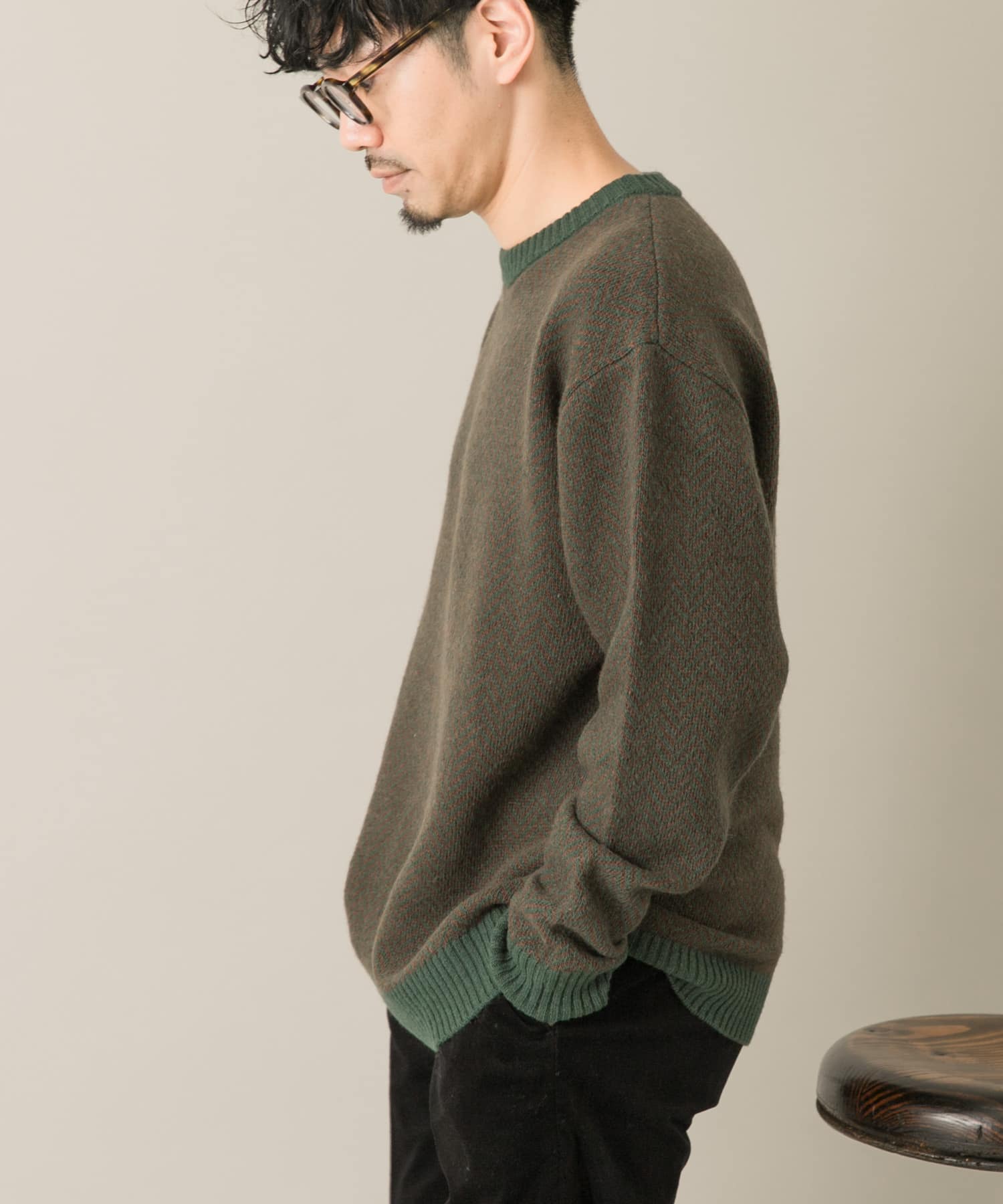 KHAKI