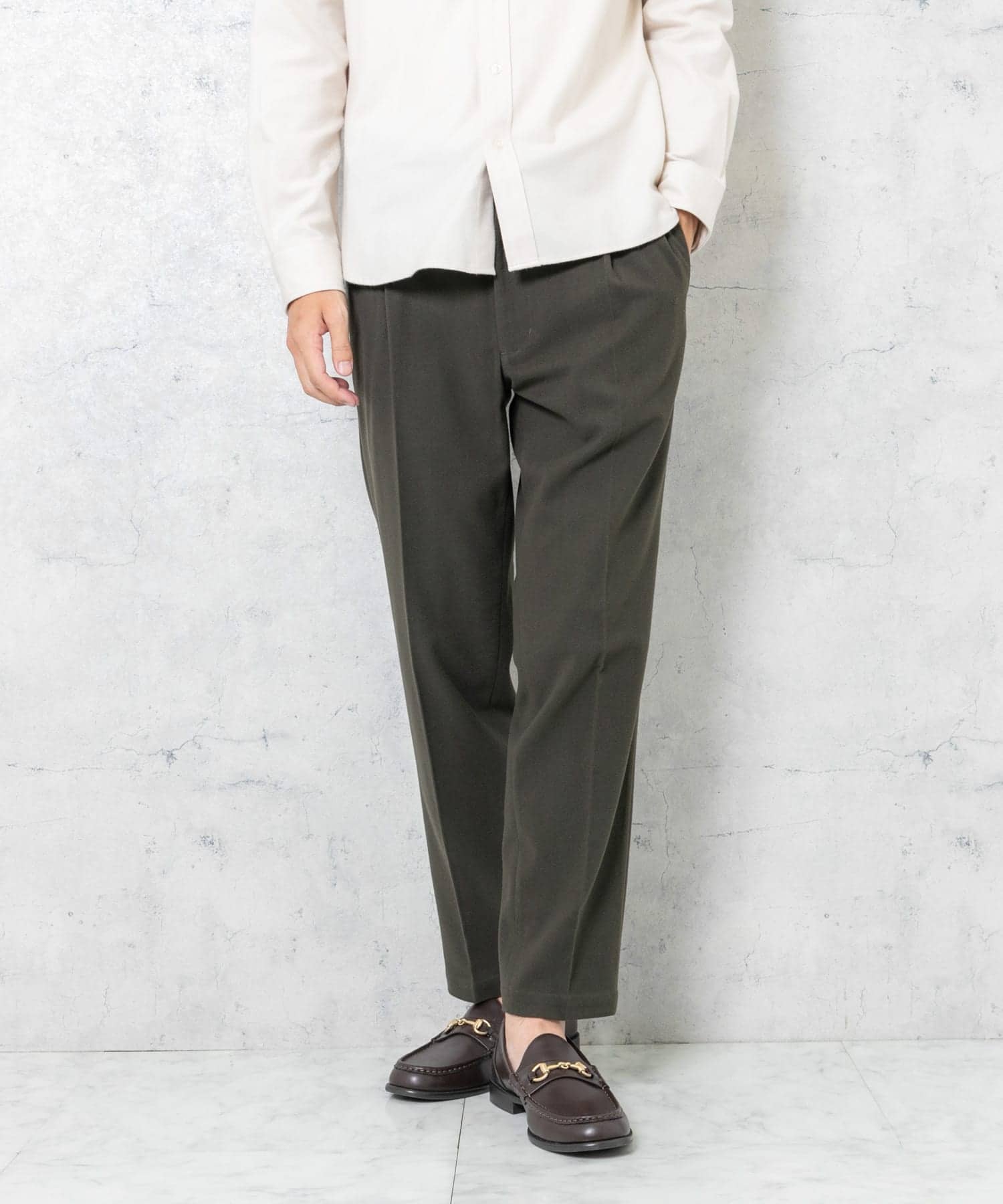 KHAKI
