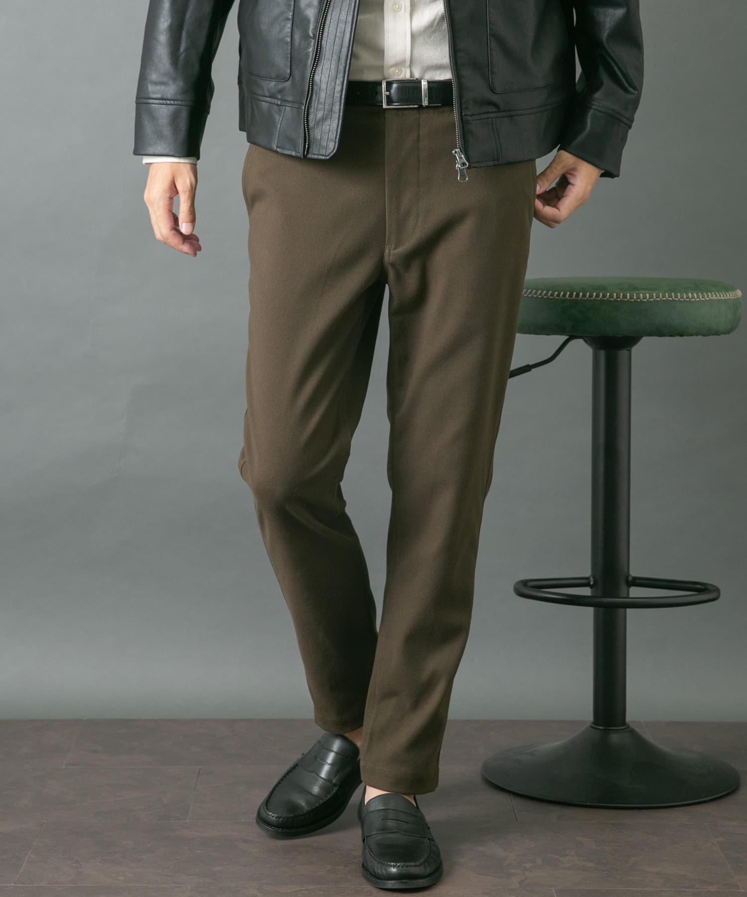KHAKI