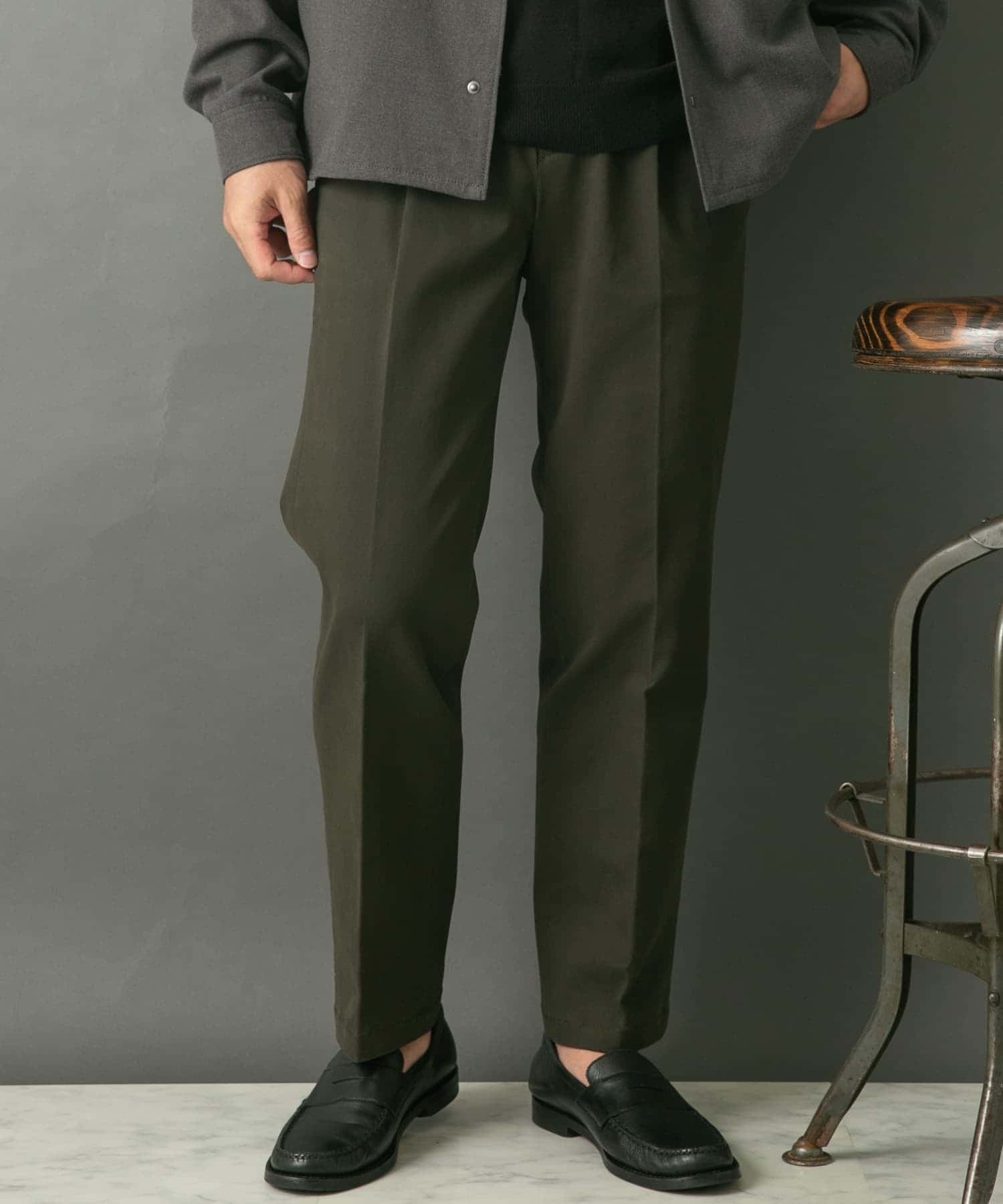 KHAKI