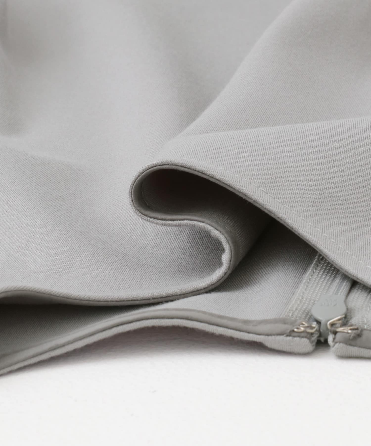 GRAY×GRAY