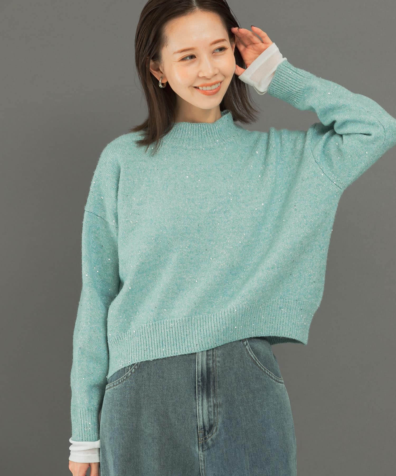 LIGHT BLUE