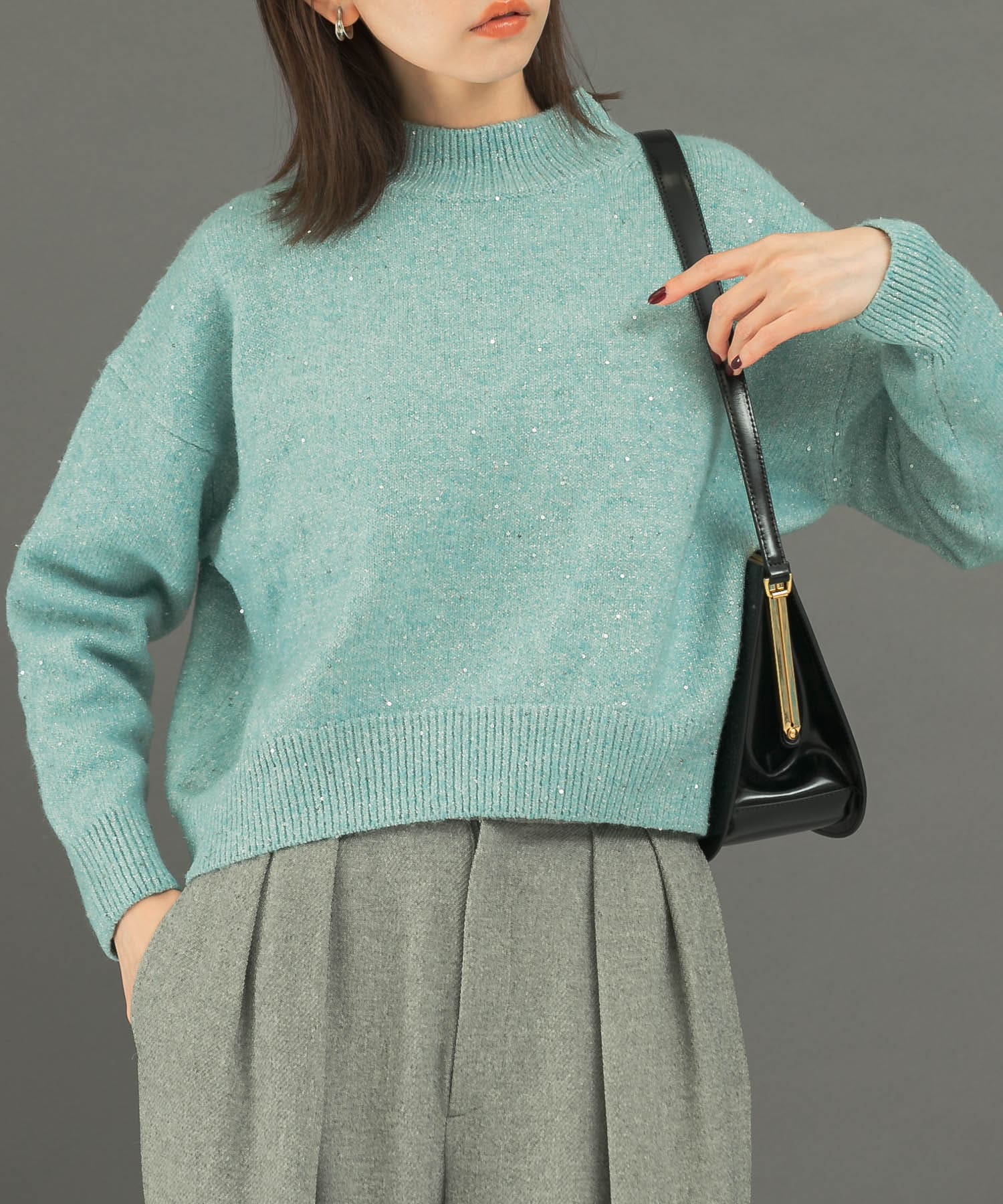 LIGHT BLUE