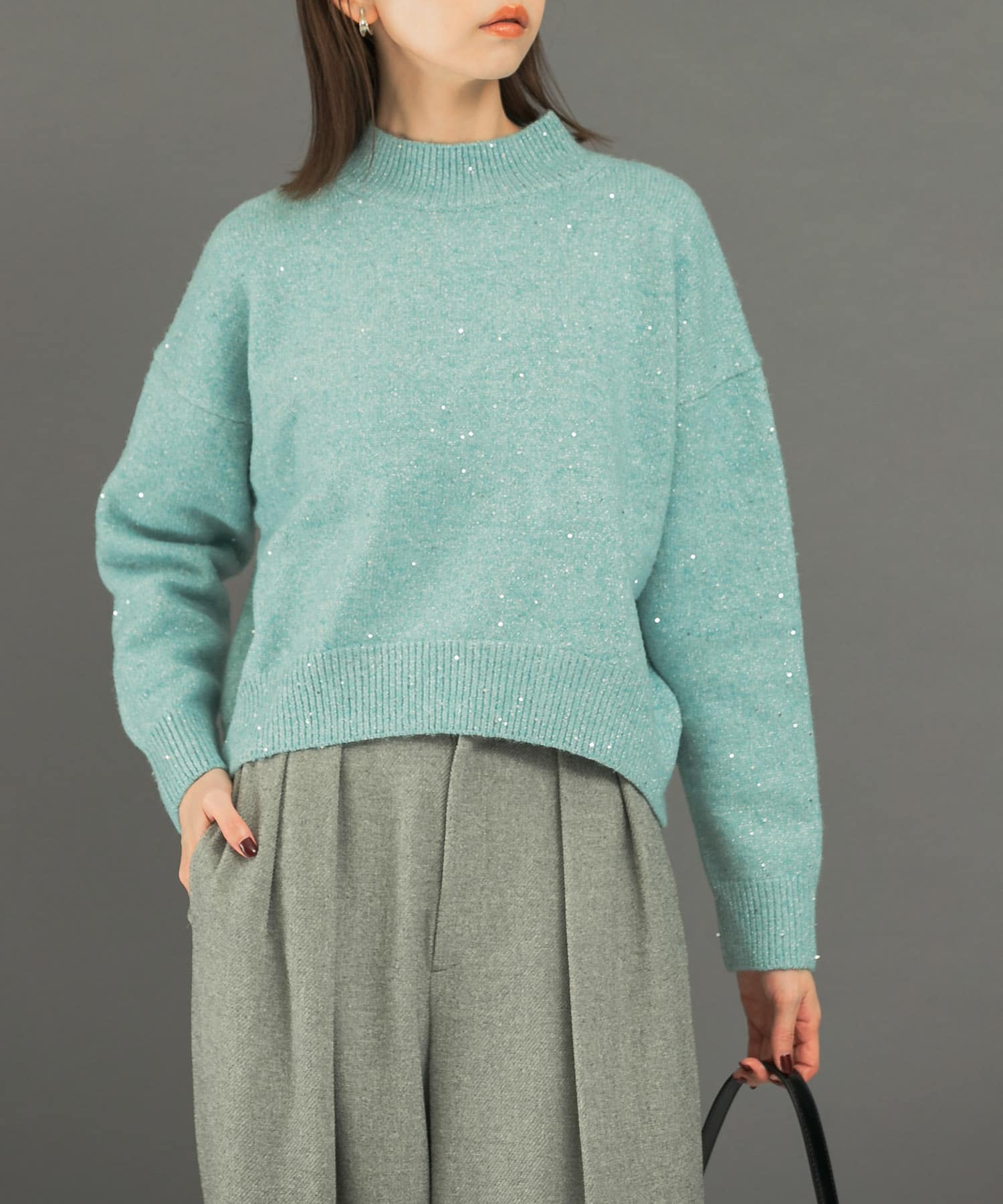 LIGHT BLUE