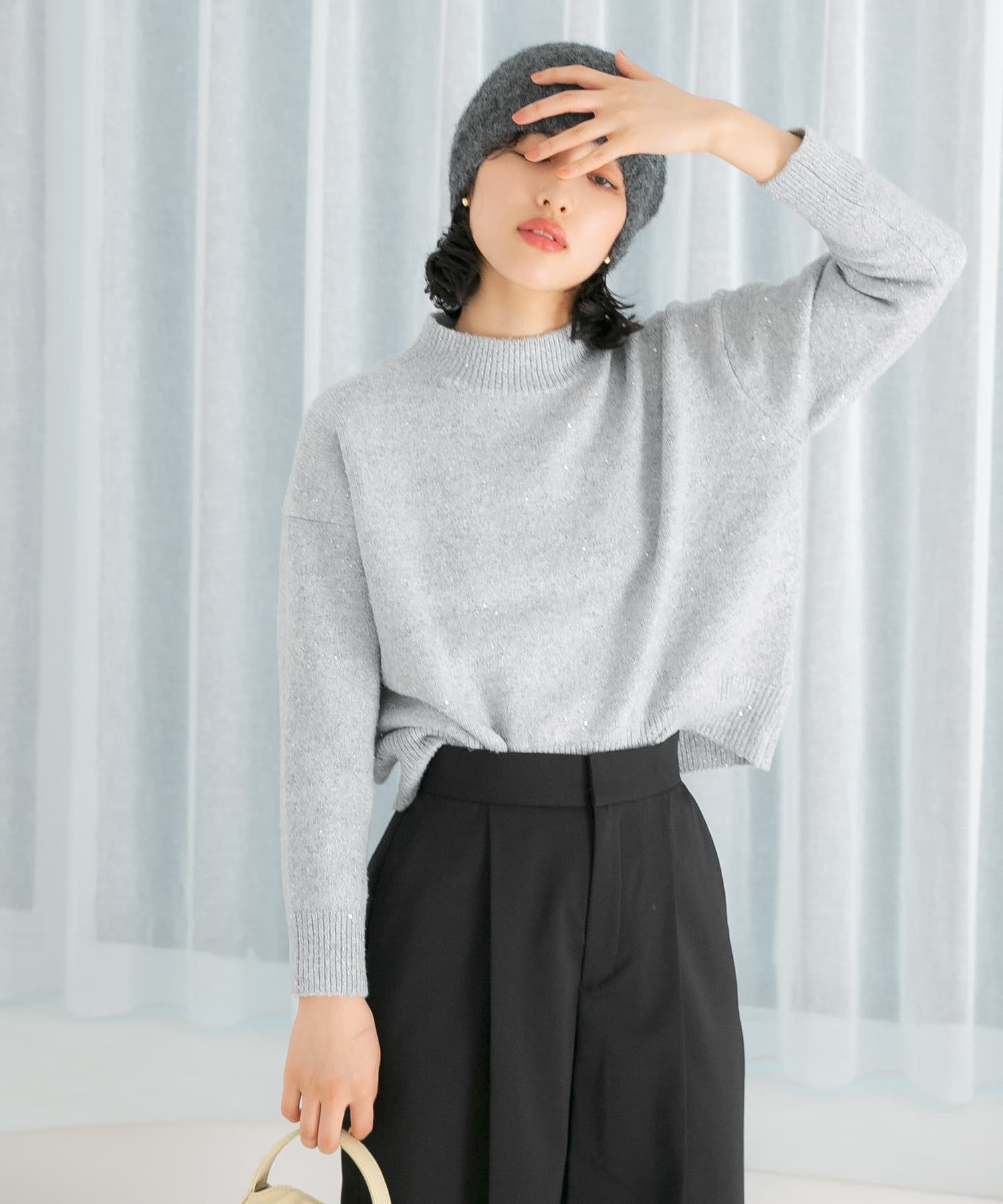 スパンコールショートニット