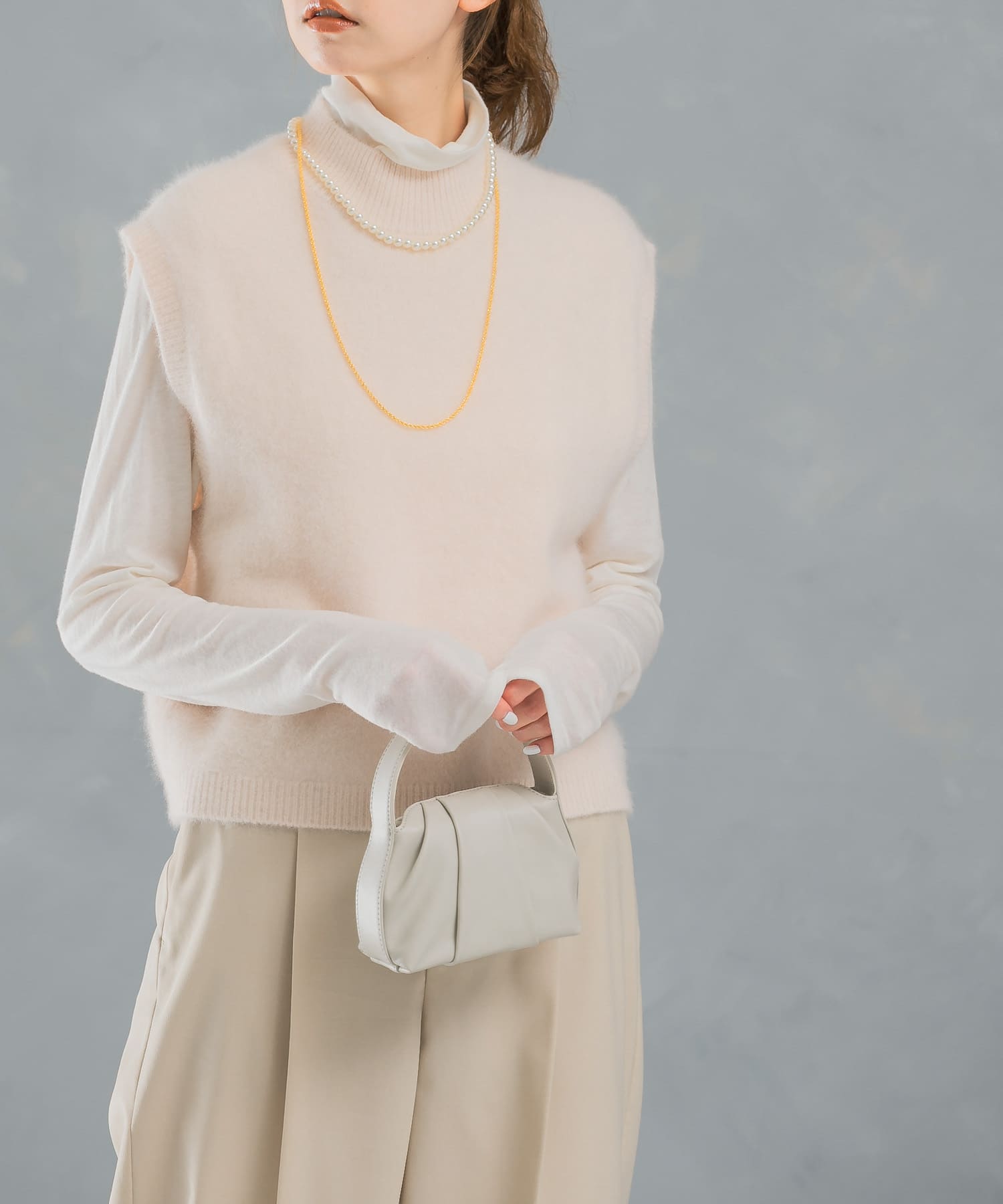 LIGHT PINK