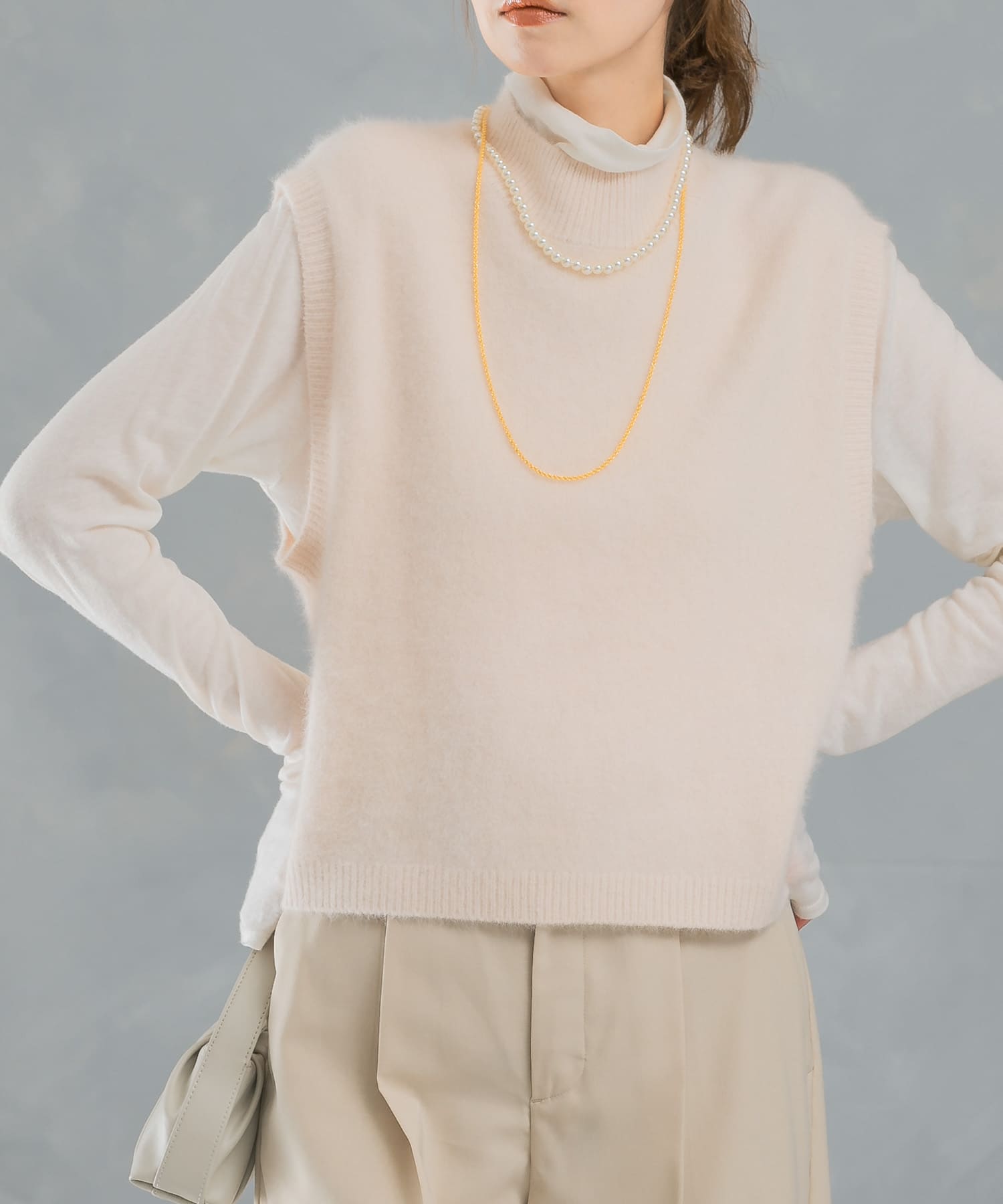 LIGHT PINK