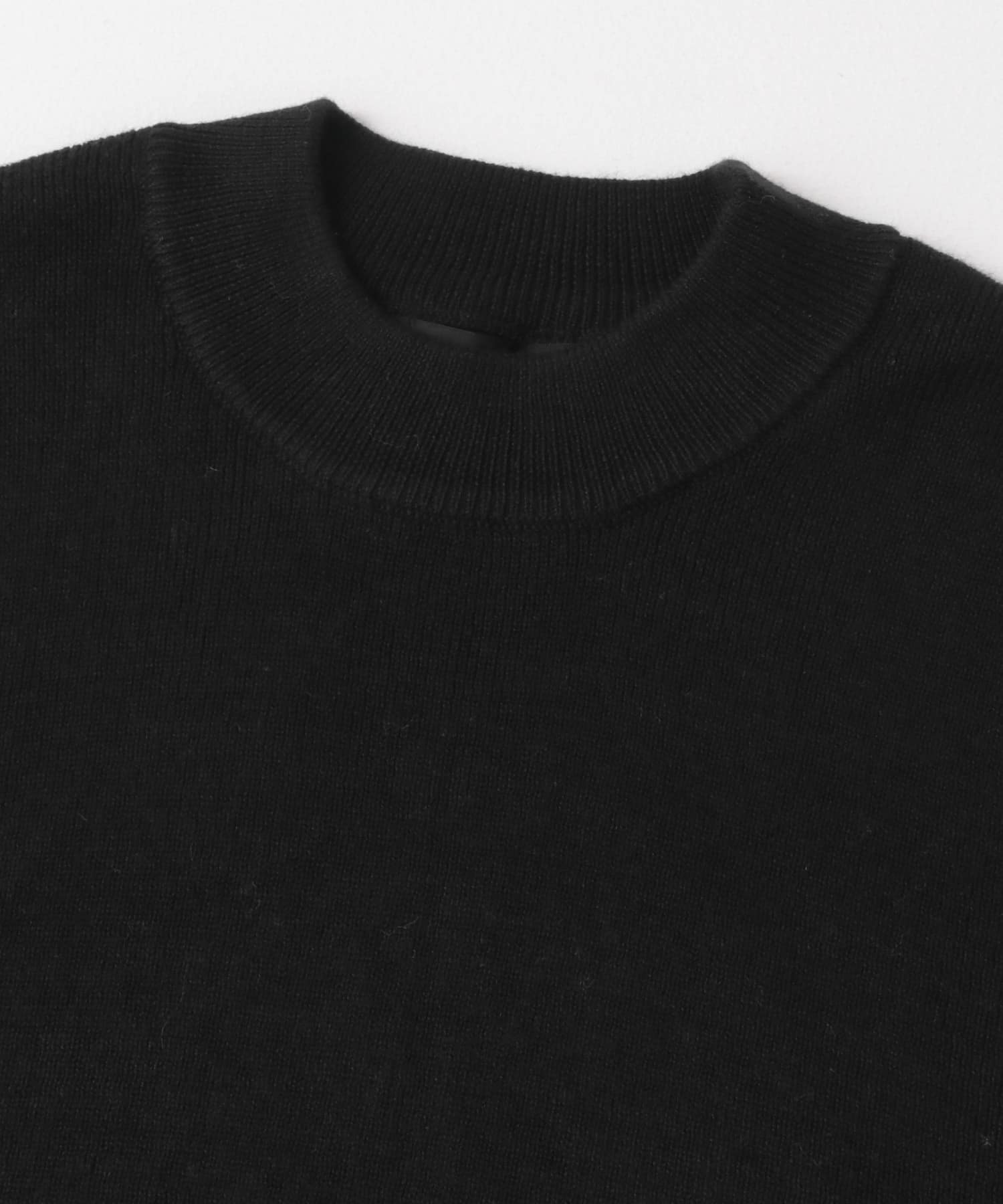 シルク混ハイネックリブニット BLACK FREE