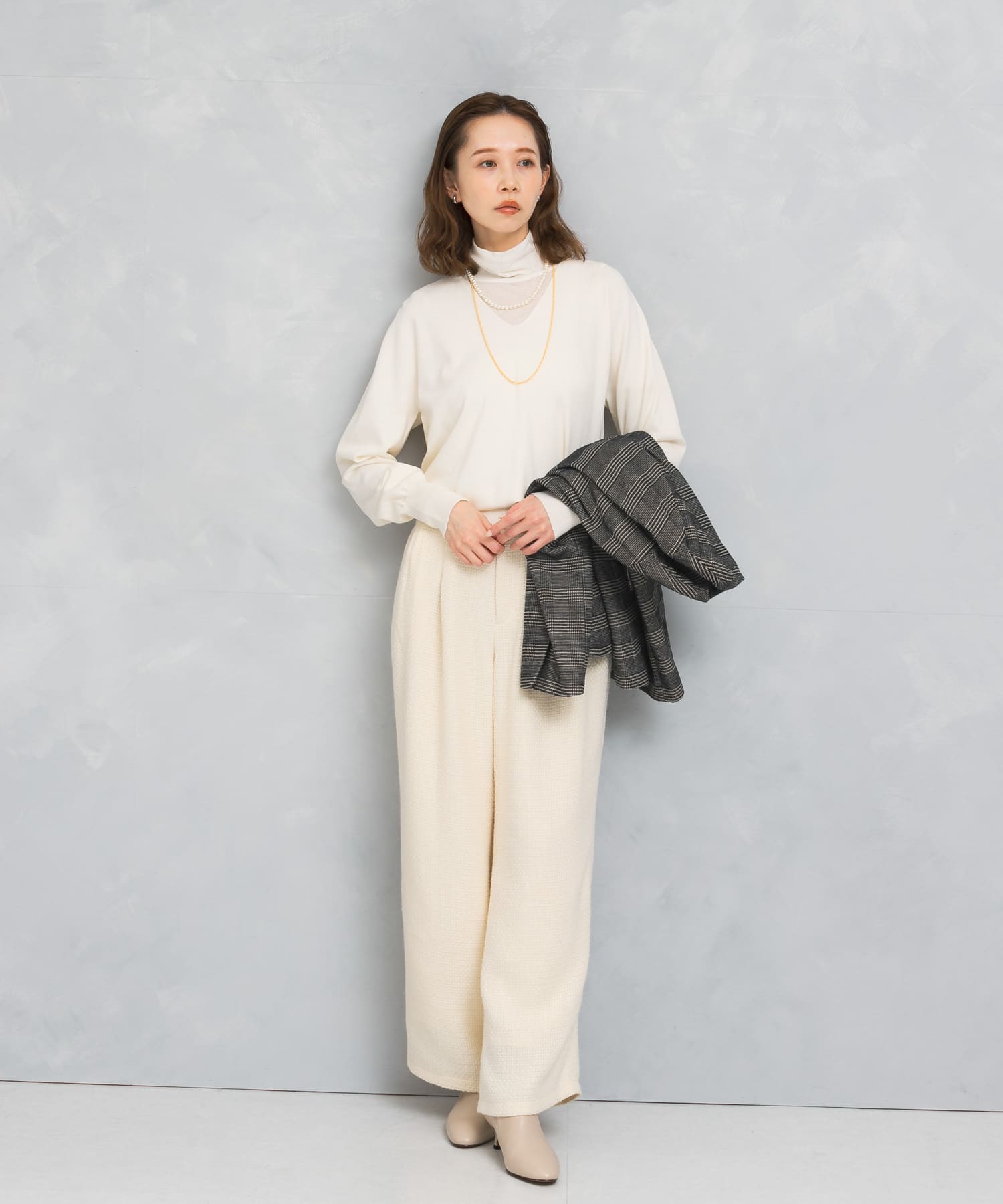 IVORY