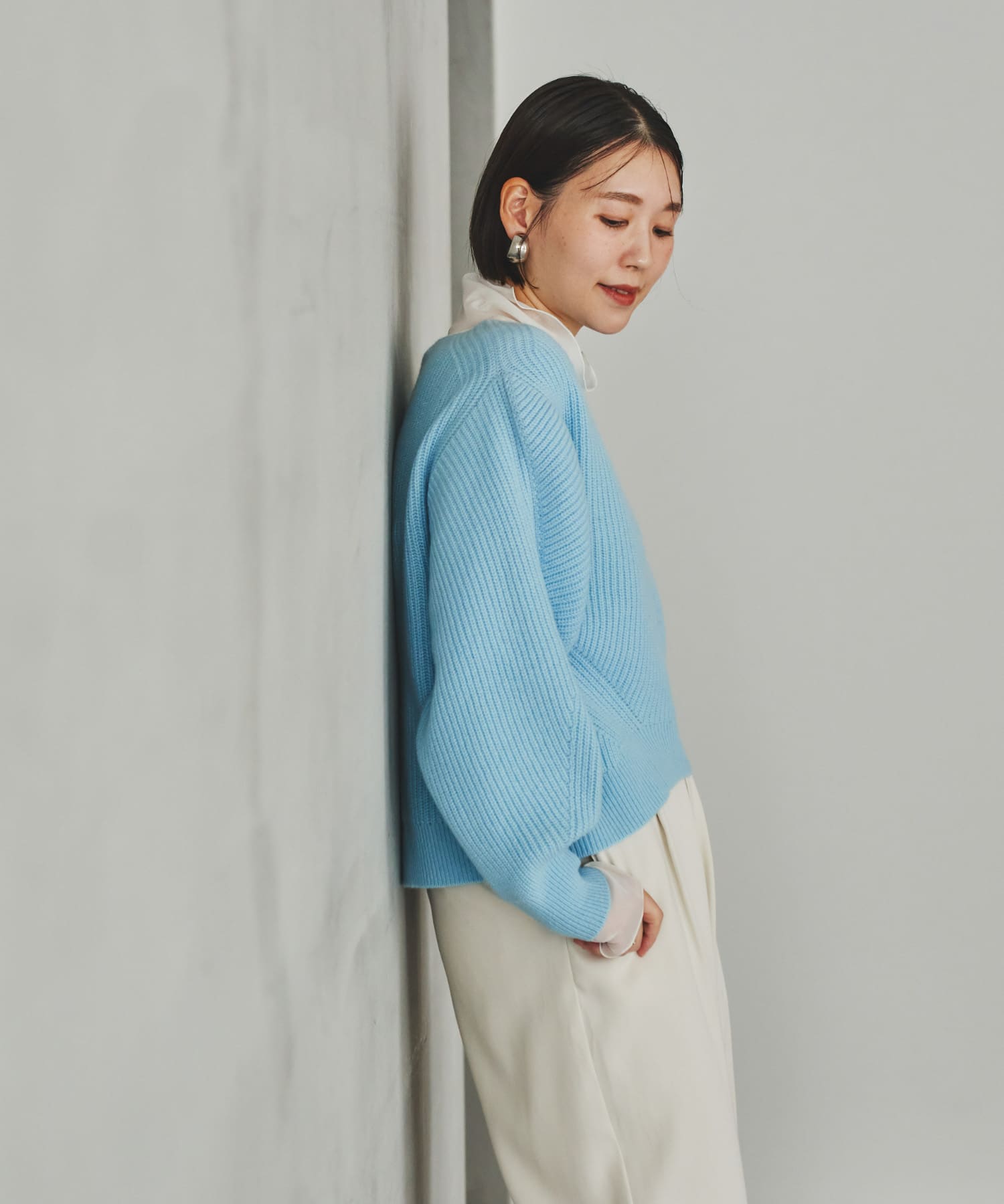AQUA BLUE