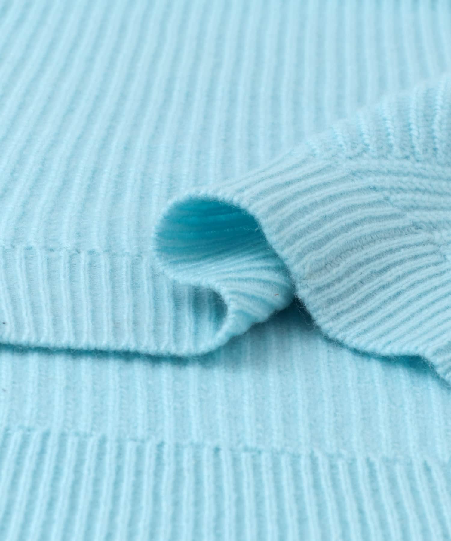 AQUA BLUE