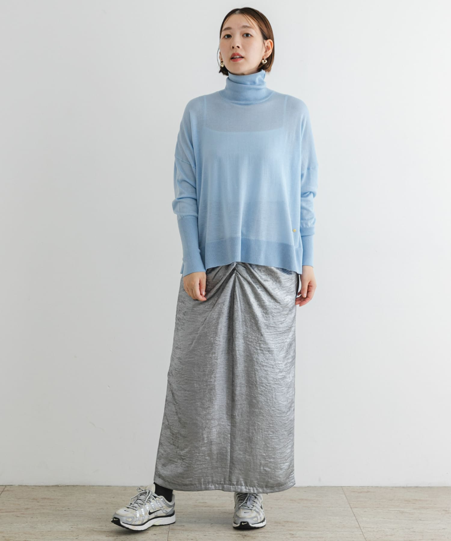 AQUA BLUE