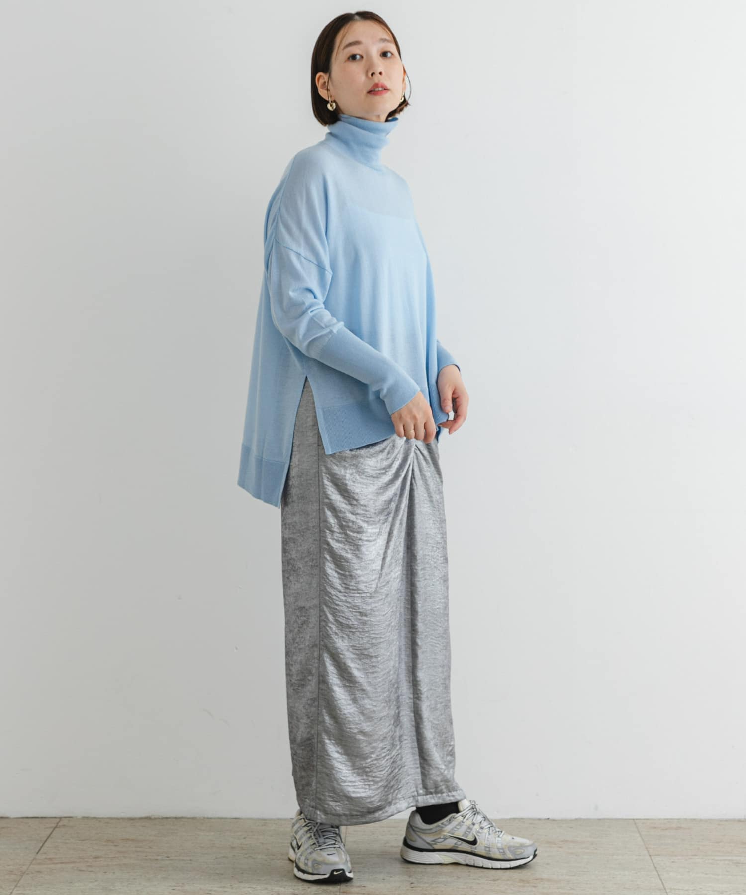 AQUA BLUE
